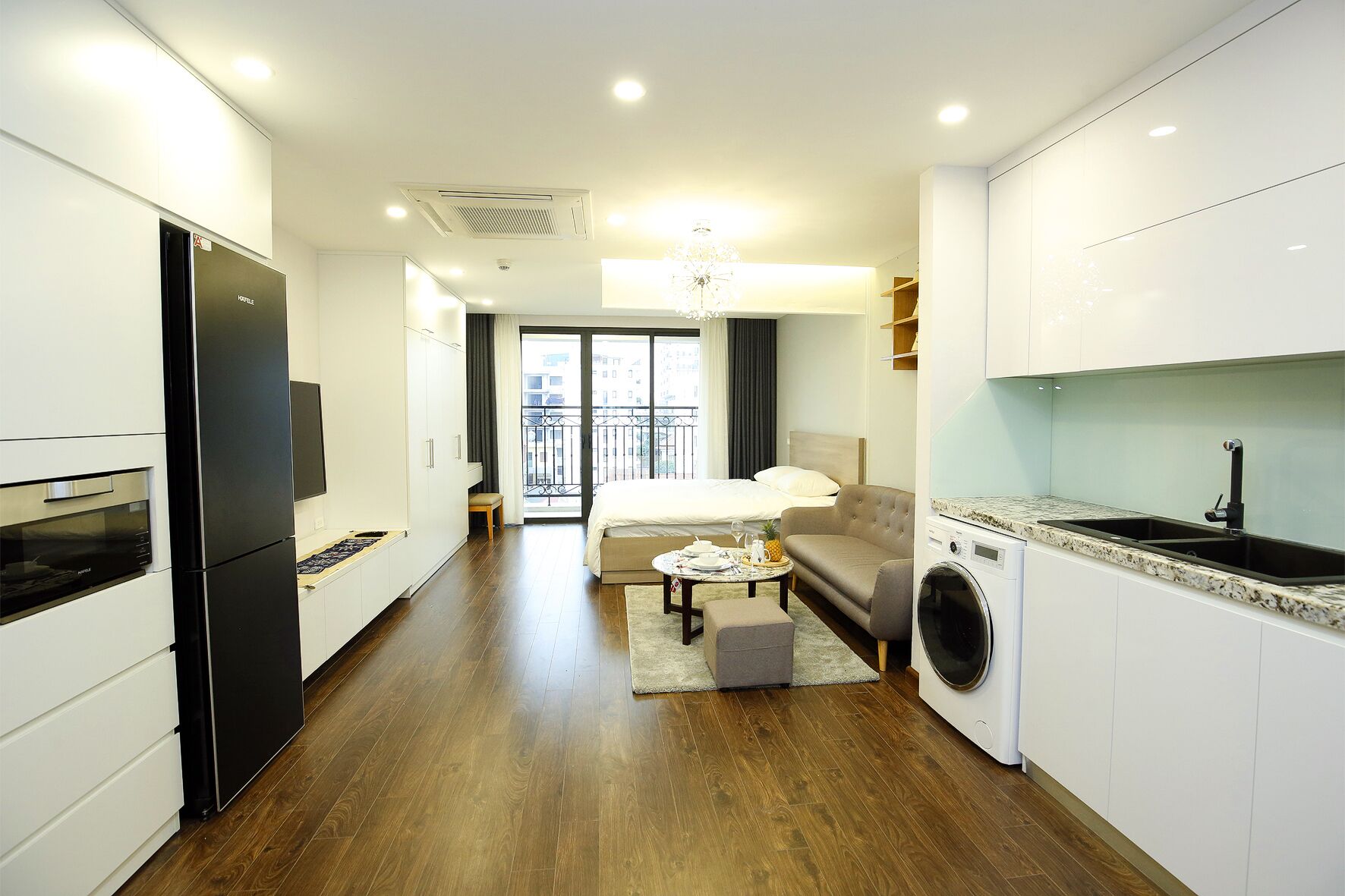 High quality stuido in new luxury building near West Lake
