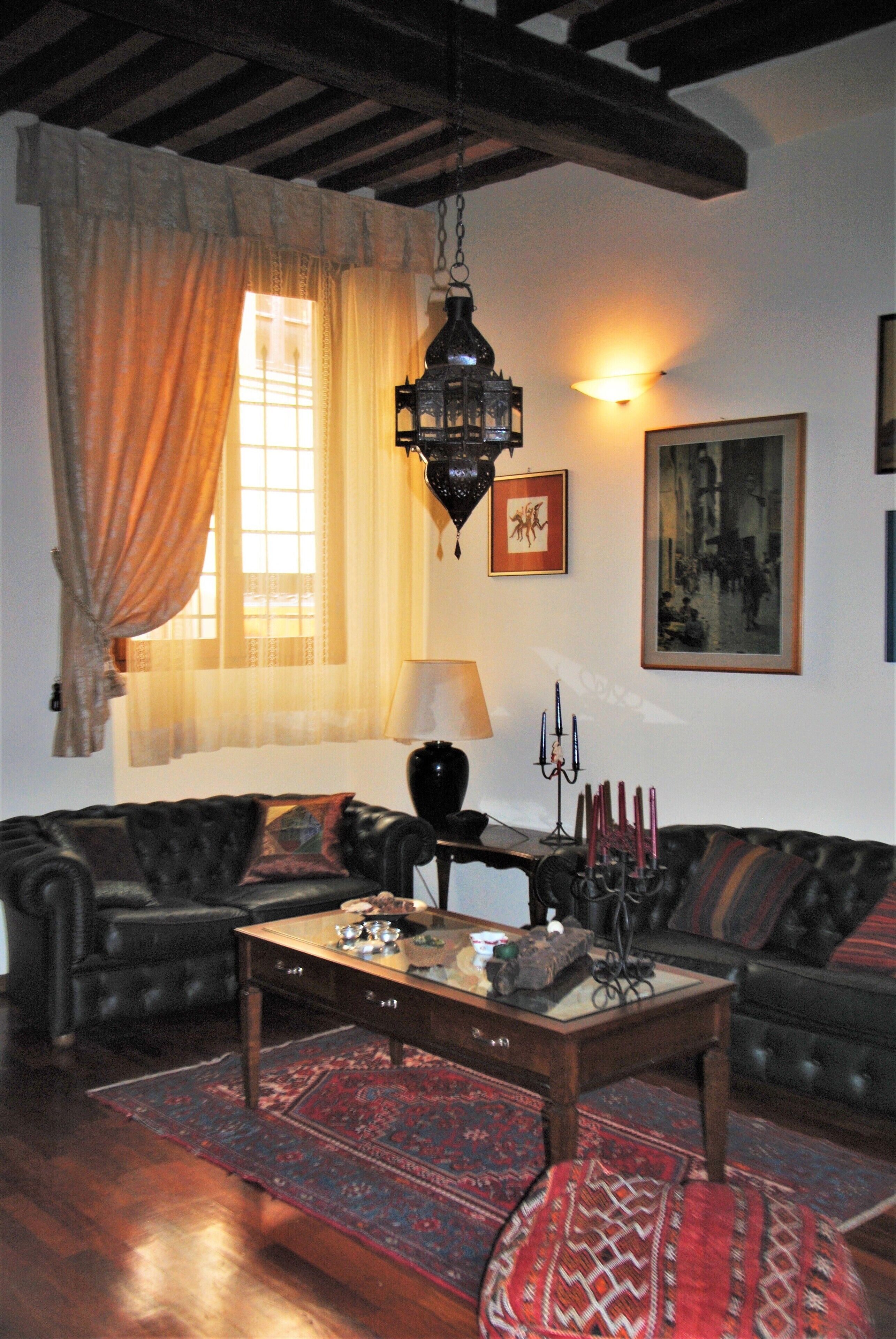 Traveler's house, charming house in the historic center