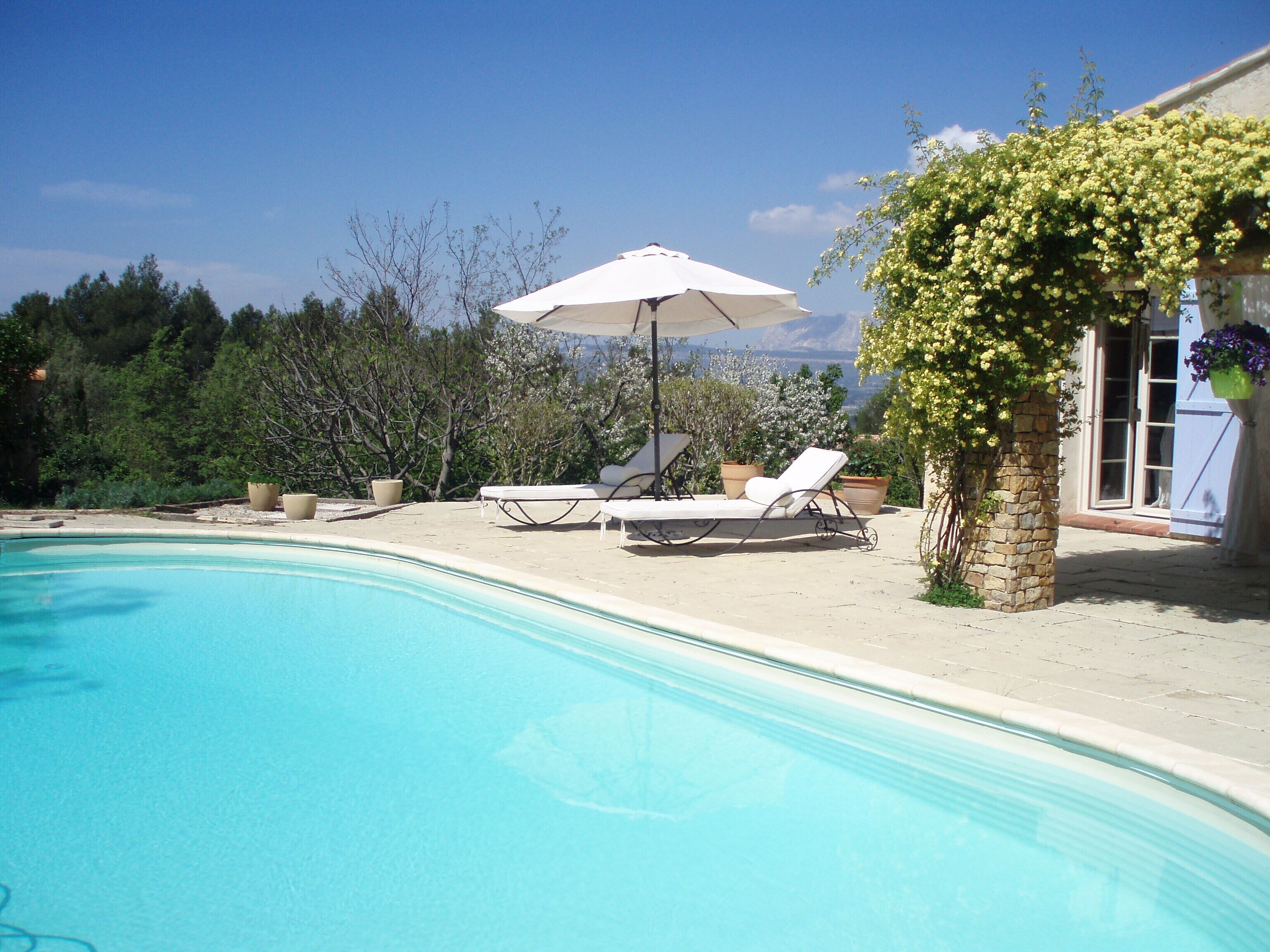 Apartment in a villa in the heart of Provence