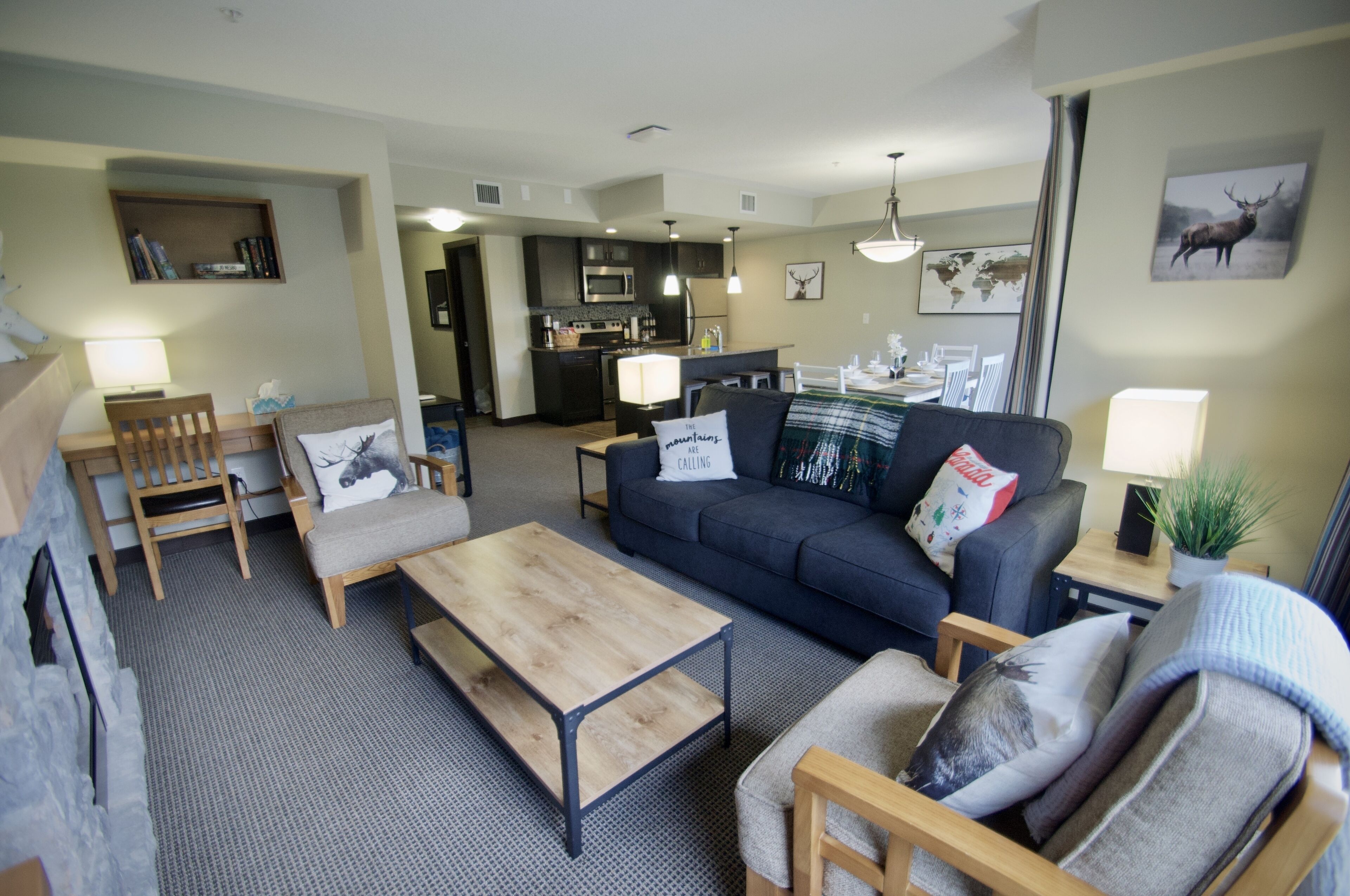 3 Bedroom 2 Storey Mountain Getaway in the Canadian Rockies! 