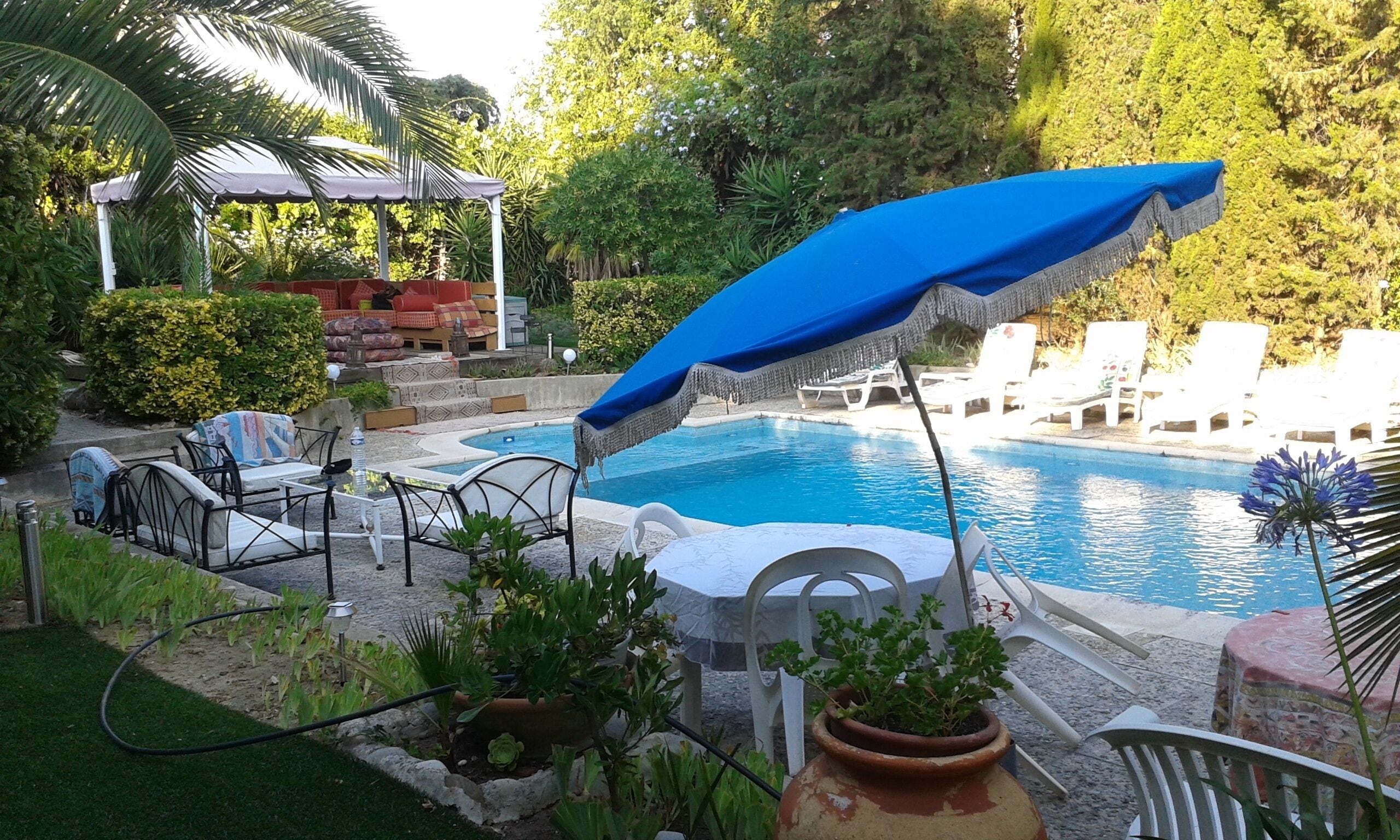 small paradise, pool villa, 400M Nice beach, the countryside in the city center.