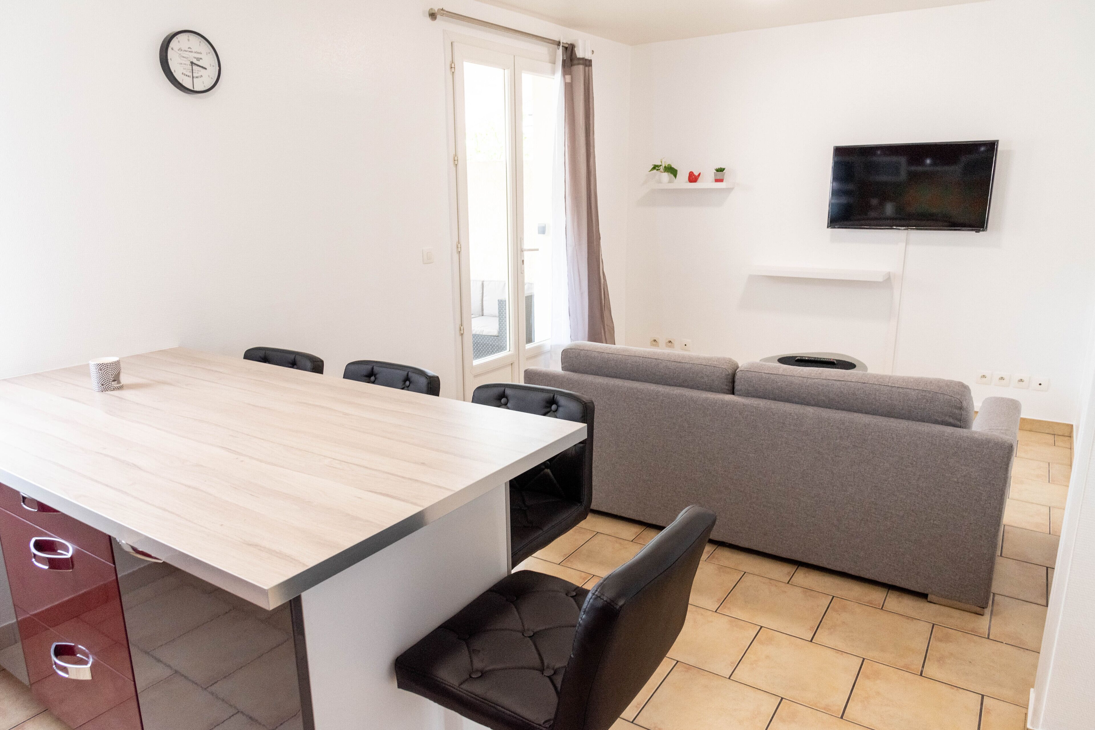 Charming Apartment Near (Paris, Charles de Gaulle Disney Airport)