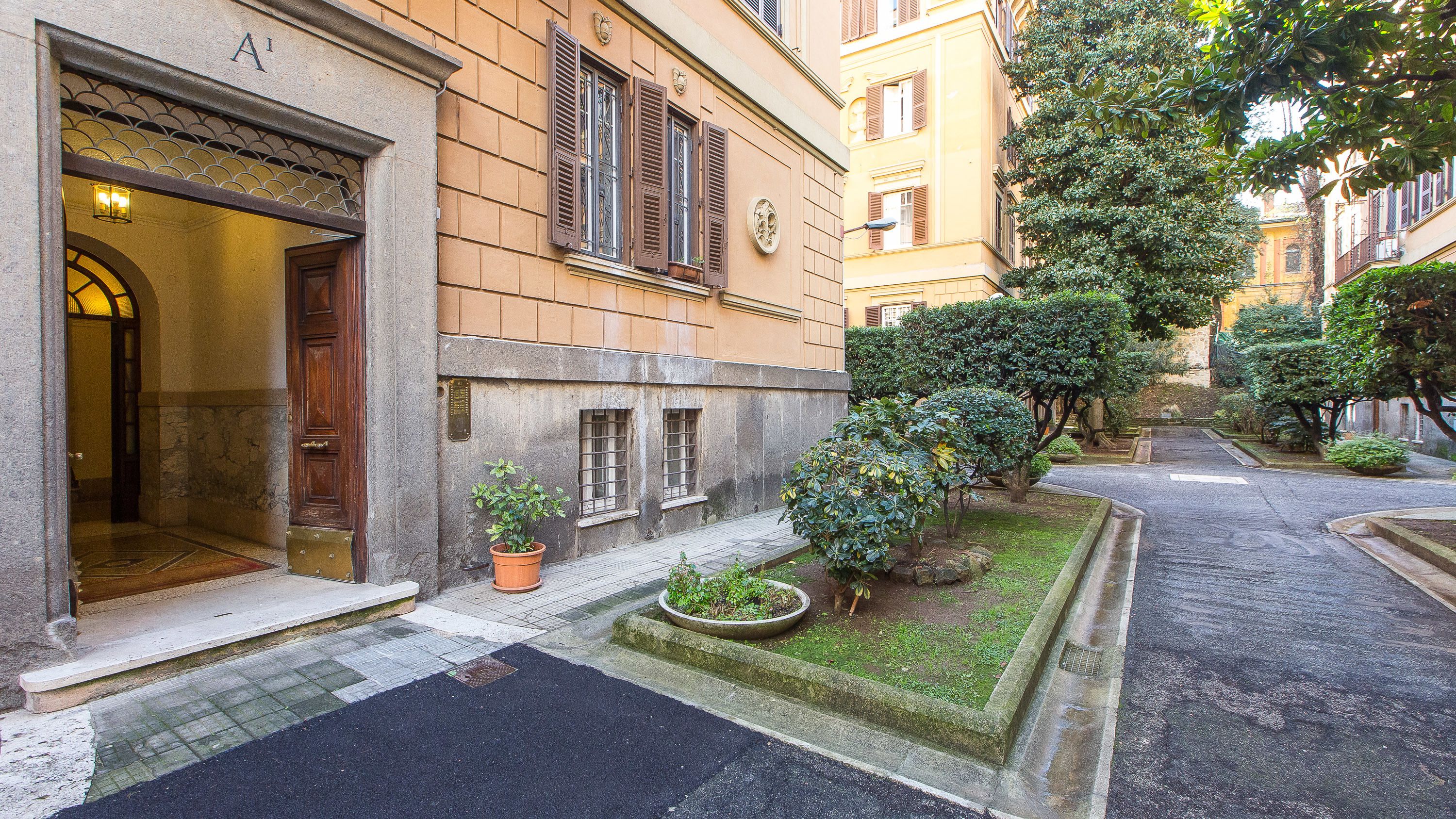 Rental In Rome Parioli Apartment