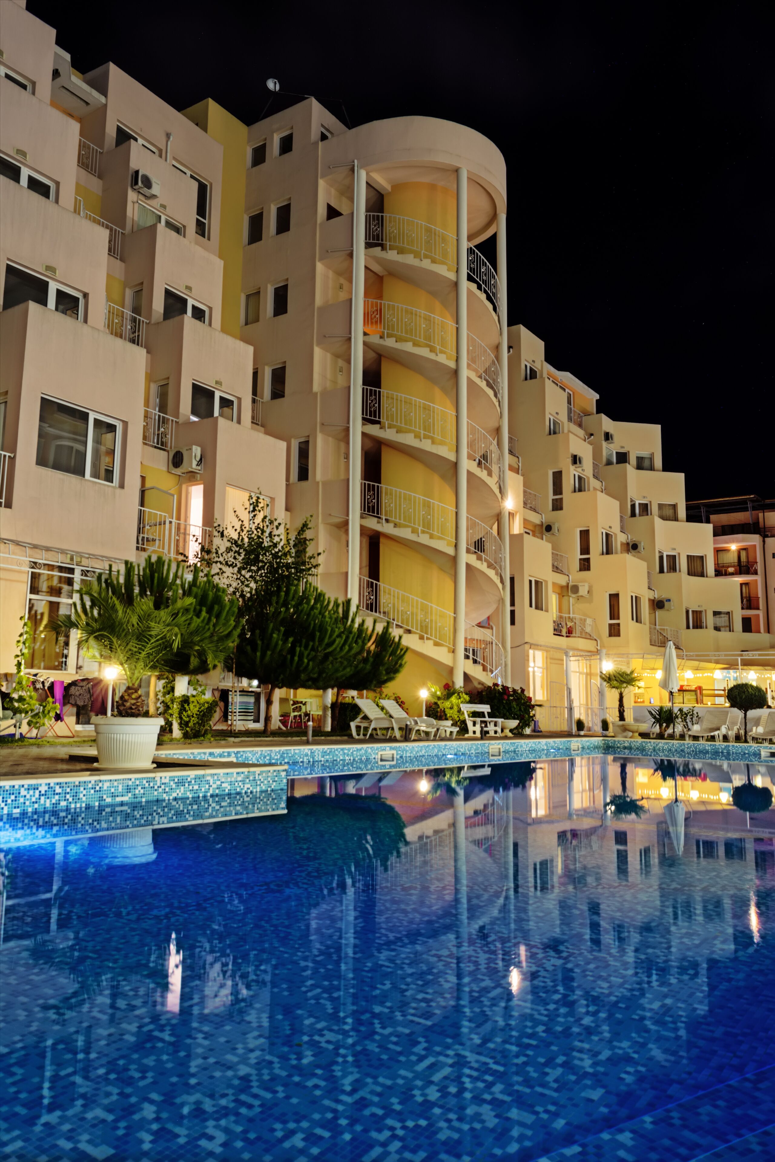 Vanilla Gardens Apartments