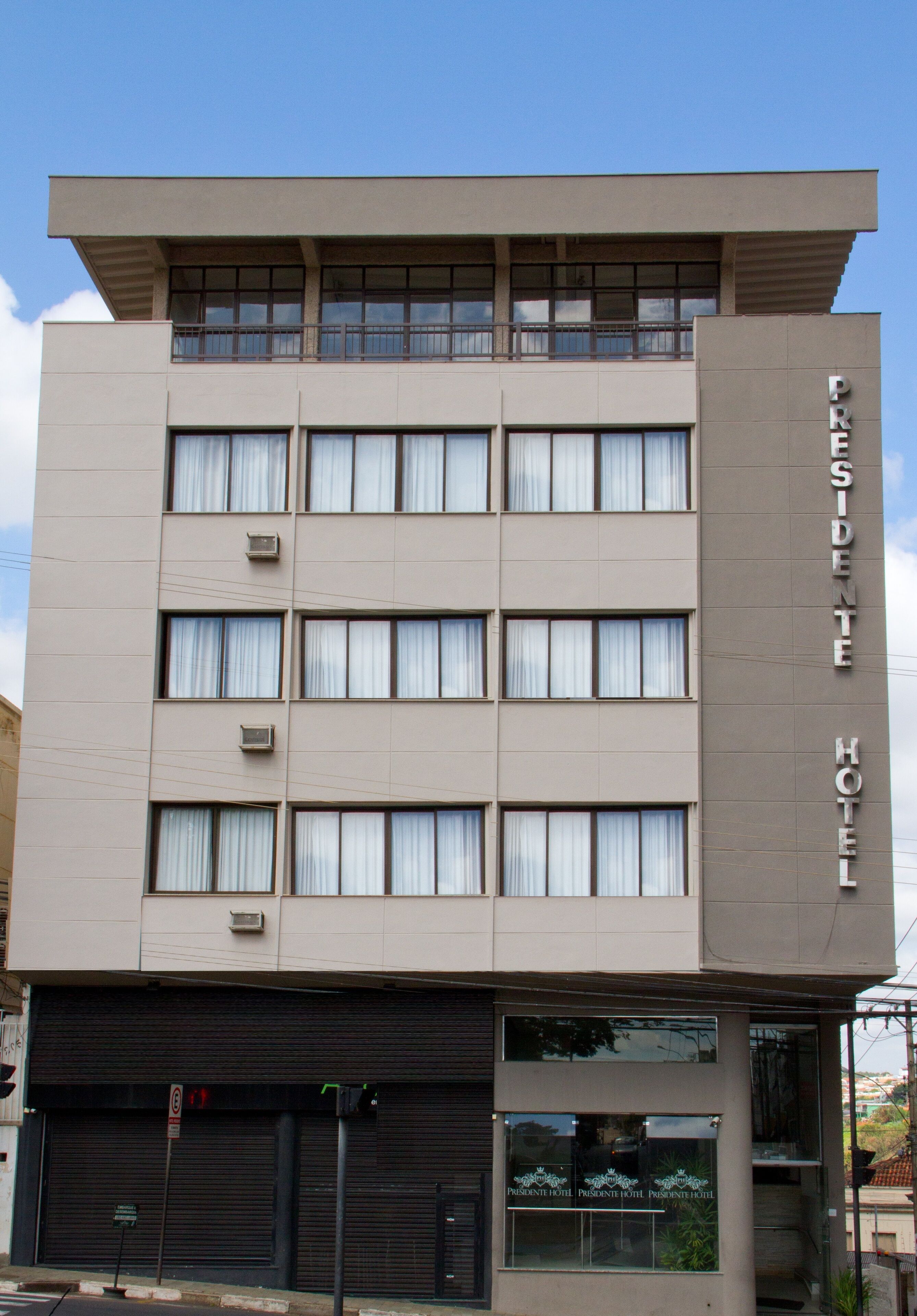 Presidente Hotel - Passos