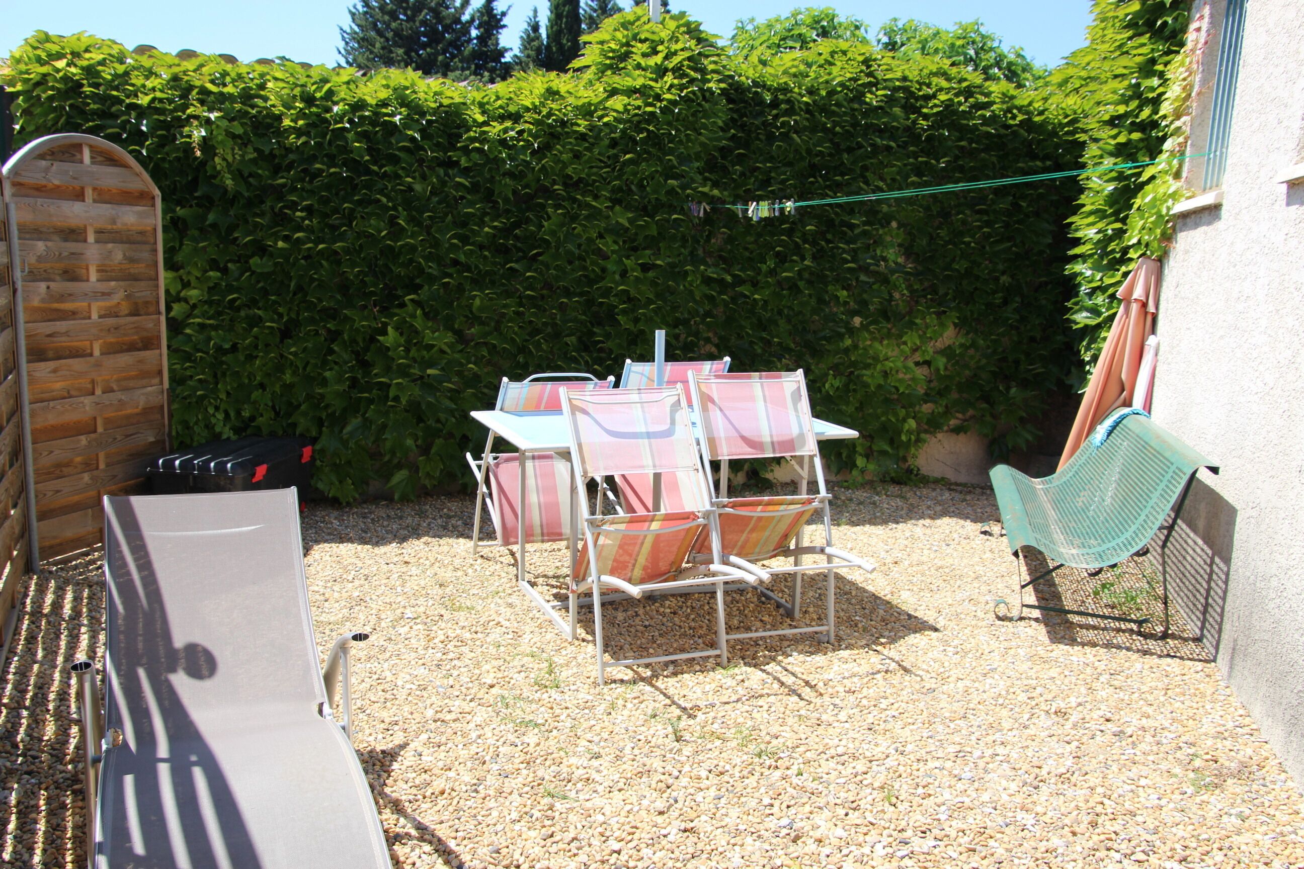 studio 2 people in a village