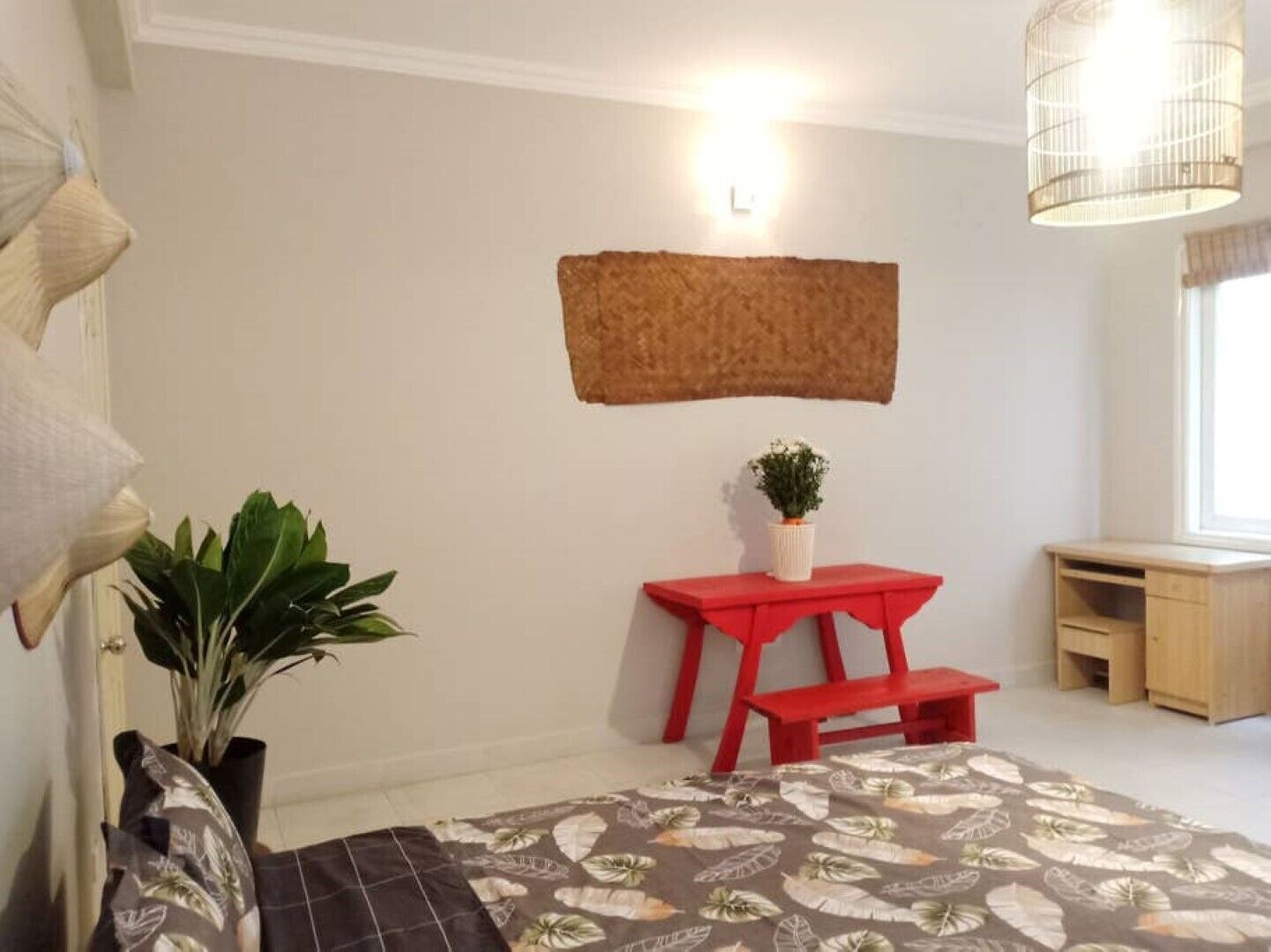 Mirr House 2| Room 3A| Westlake central location