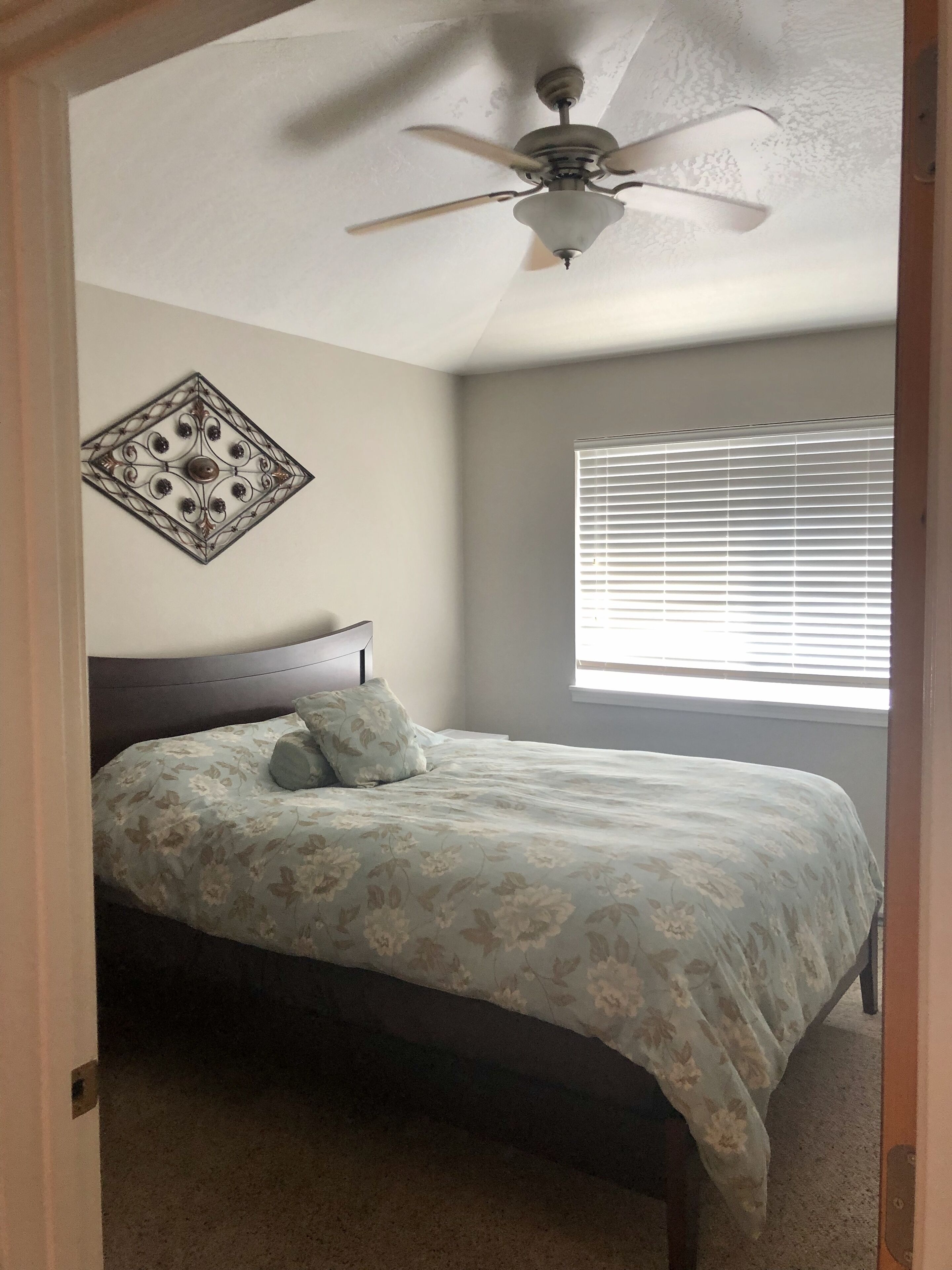 Amazing Condo in the Heart of Downtown Polson across from Flathead Lake
