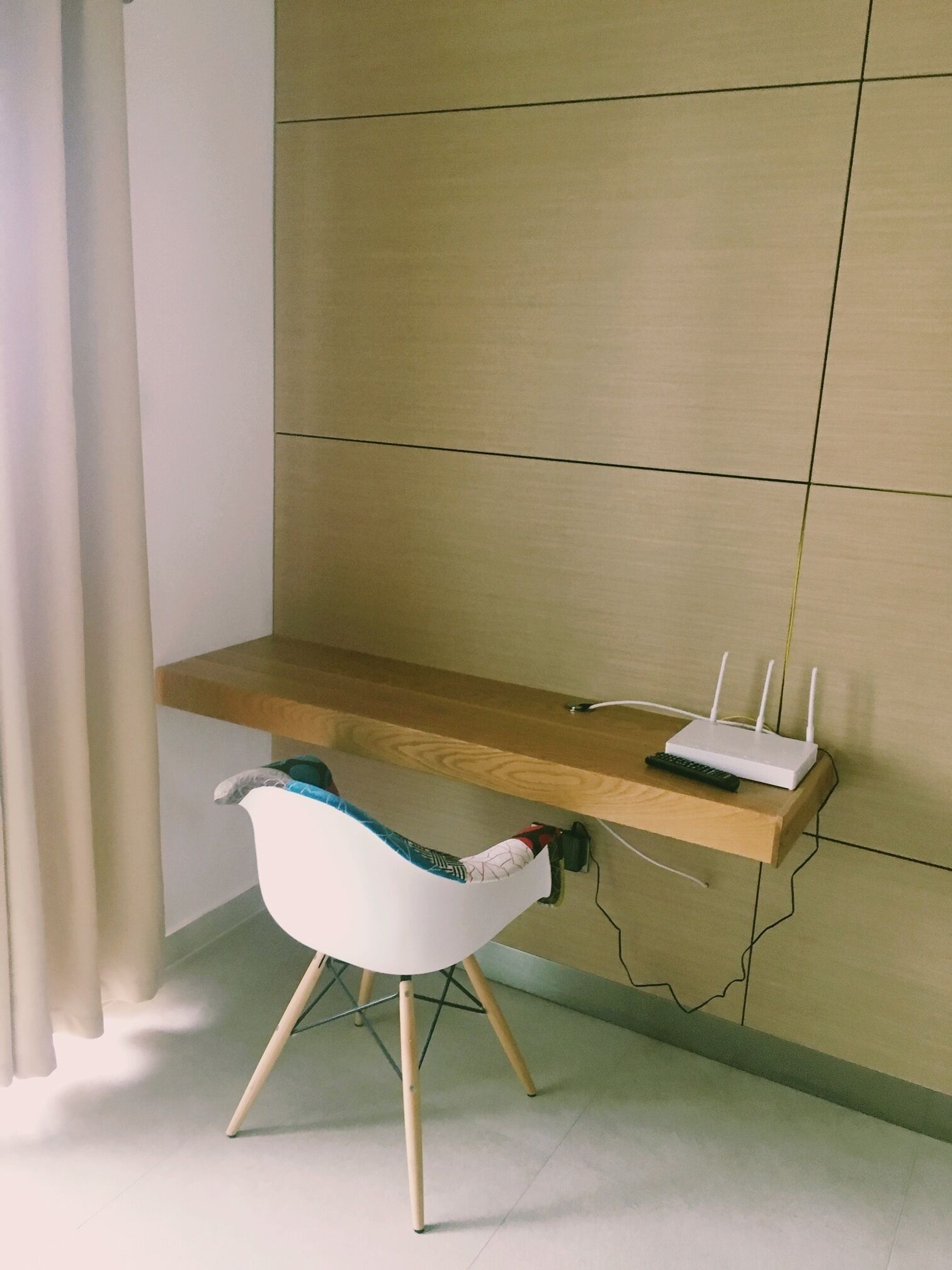 Newely Renovated designer studio in Marina Bay