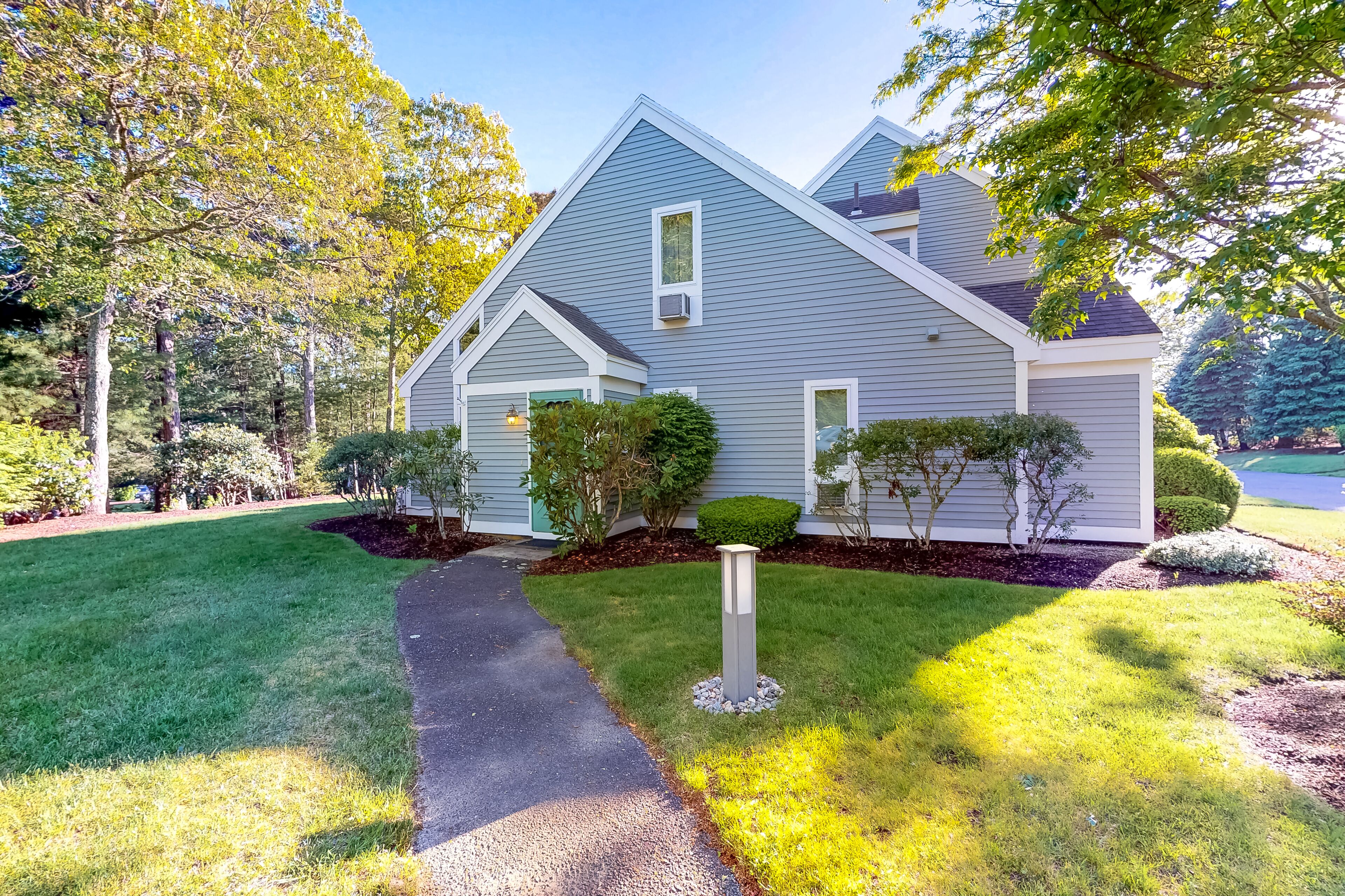 Adorable condo with patio, shared pool, & hot tub - close to the water