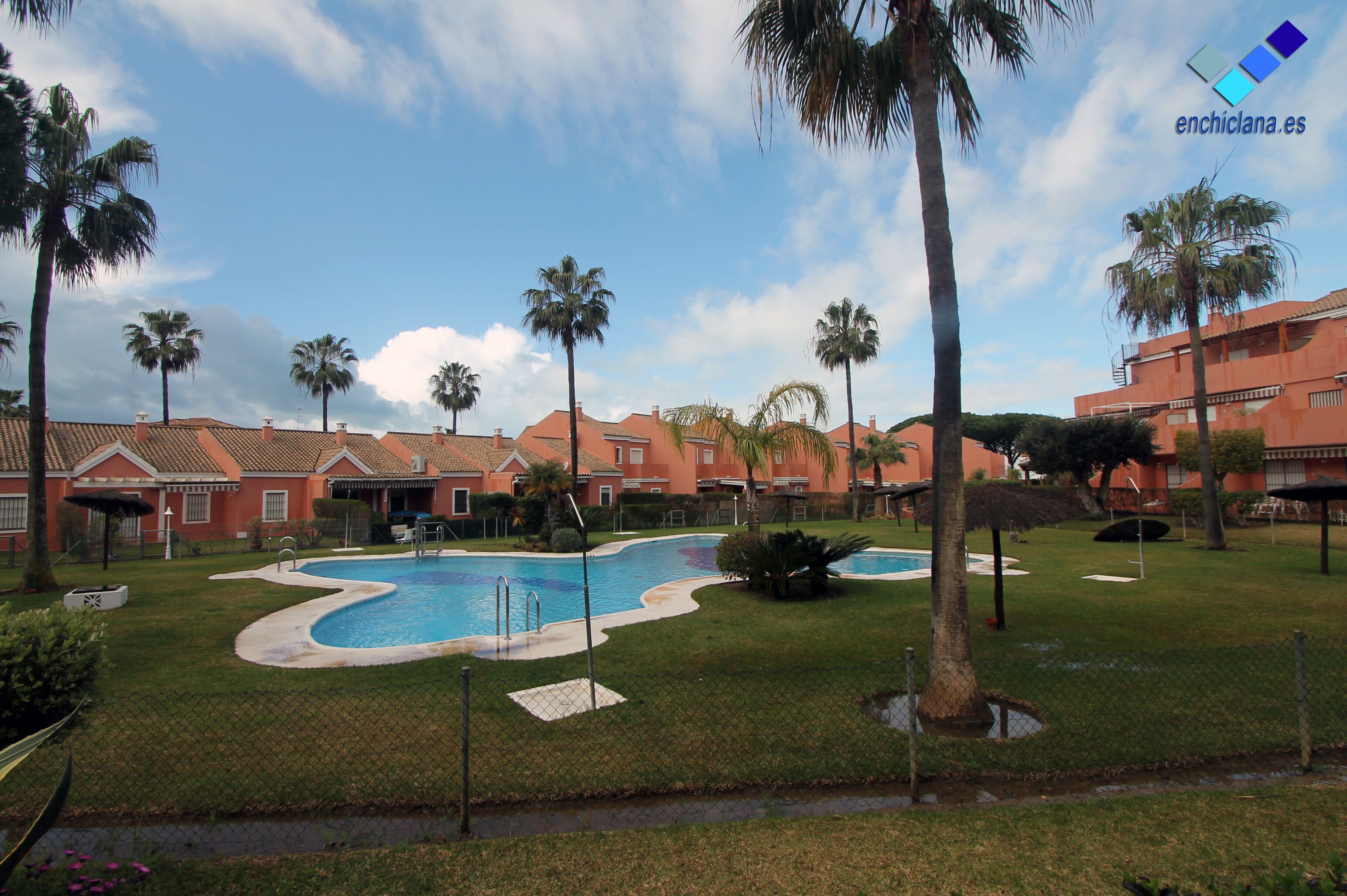 Ground Floor Apartment, Butterflies • 2 bedroom (s) / 6 occupants