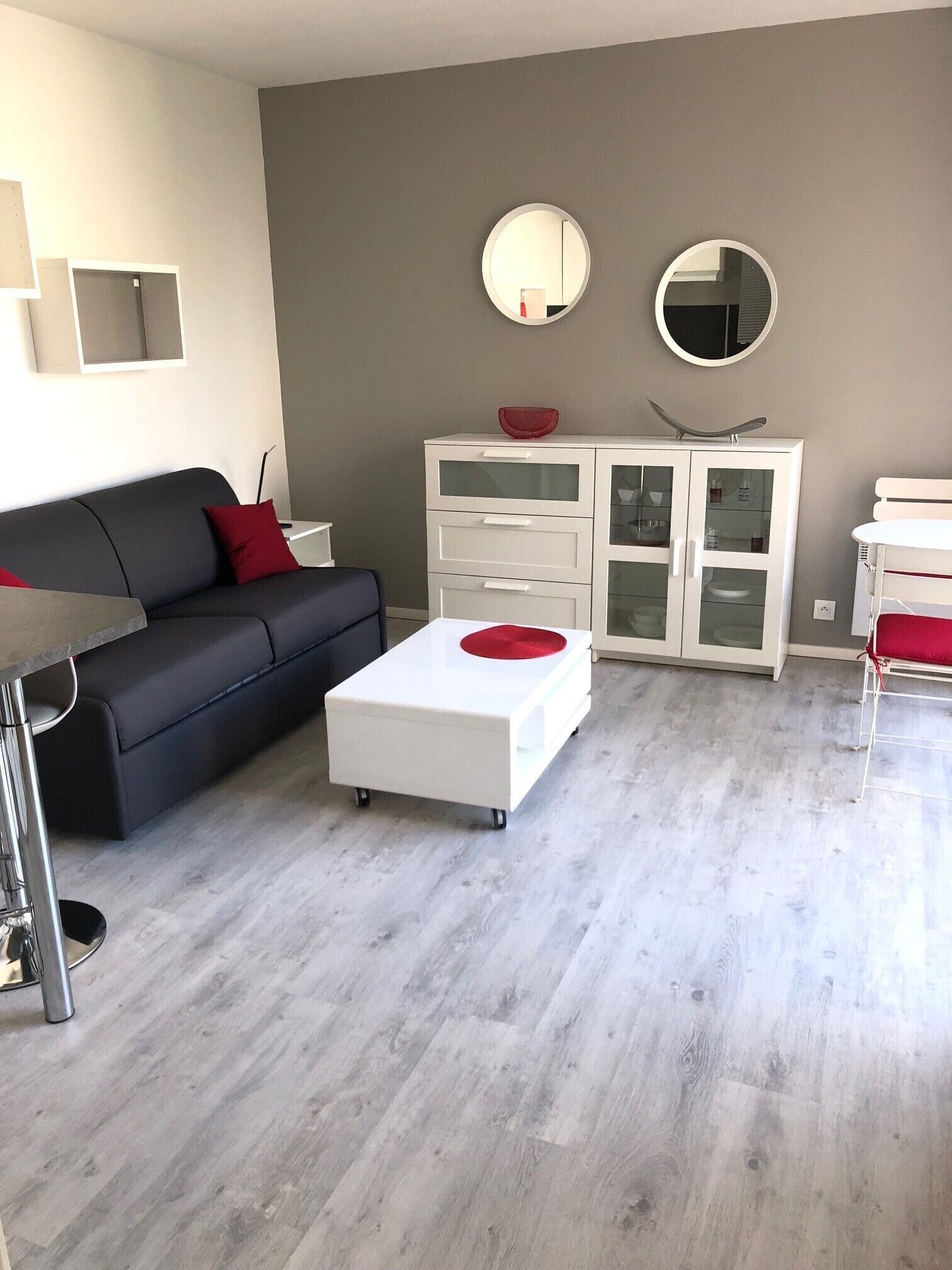 studio 2 people - seaside and town center
