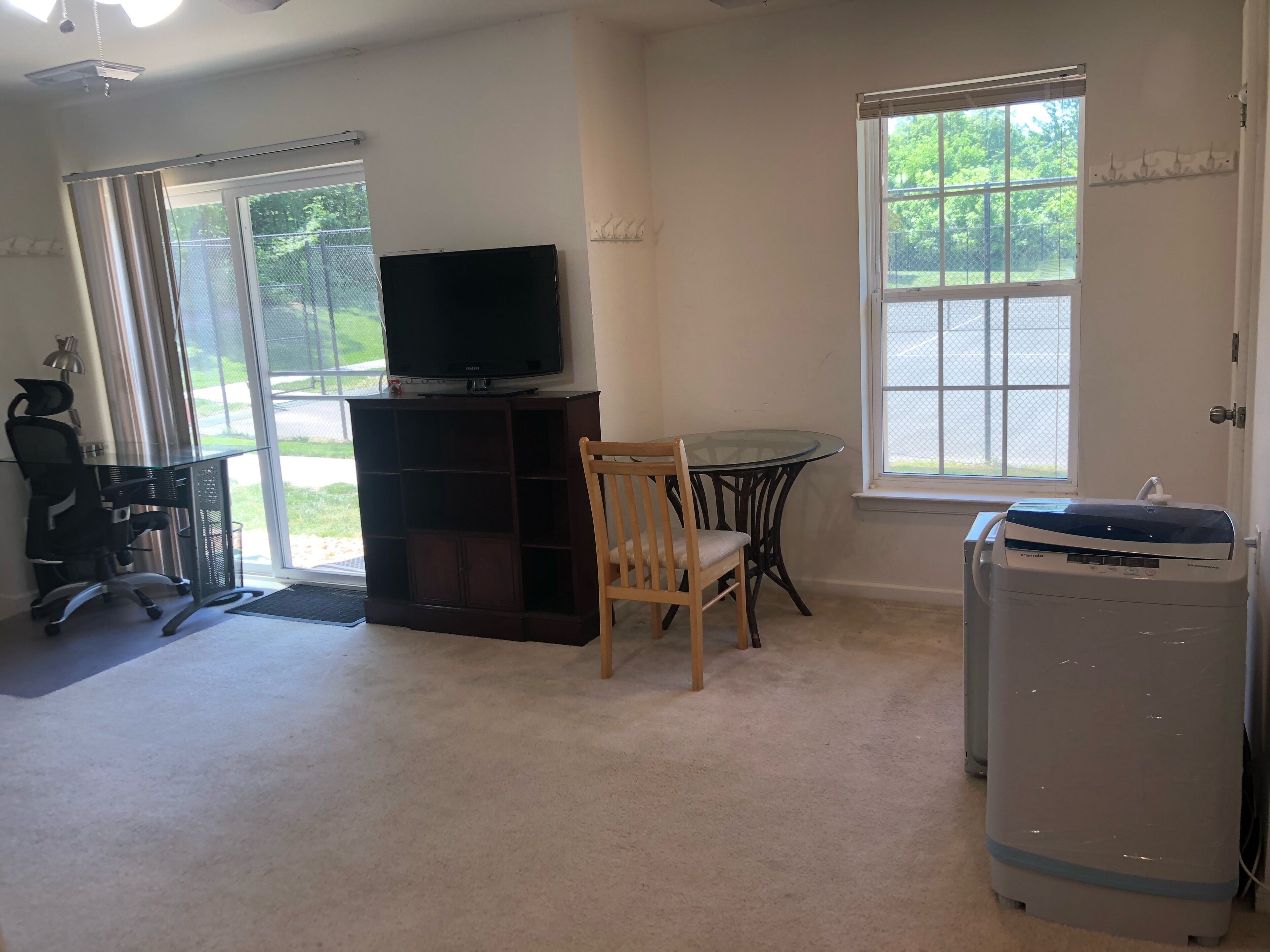 IAD/Corporate Housing/1st Fl. Large Studio Apt./60D