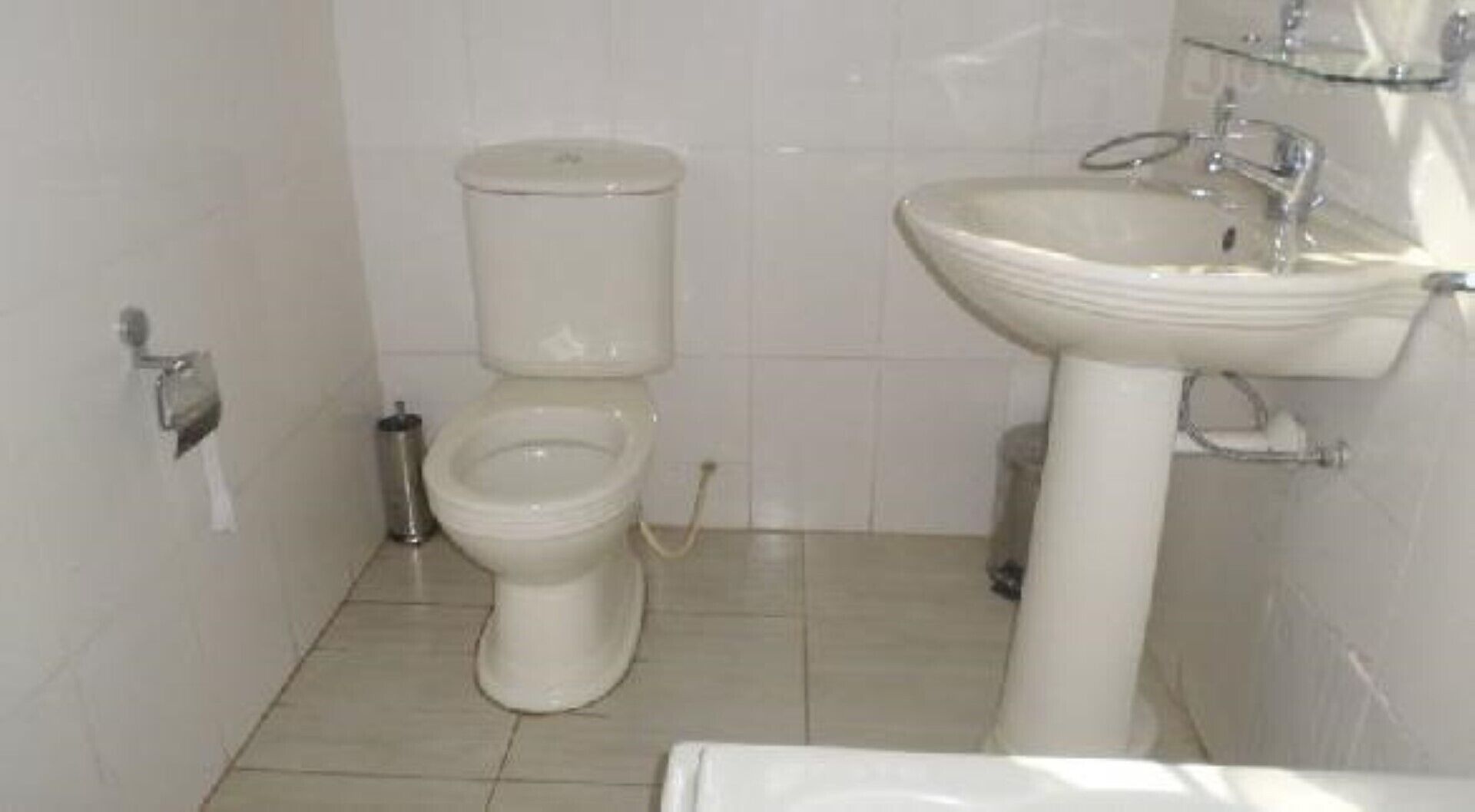 Spacious hotel suite