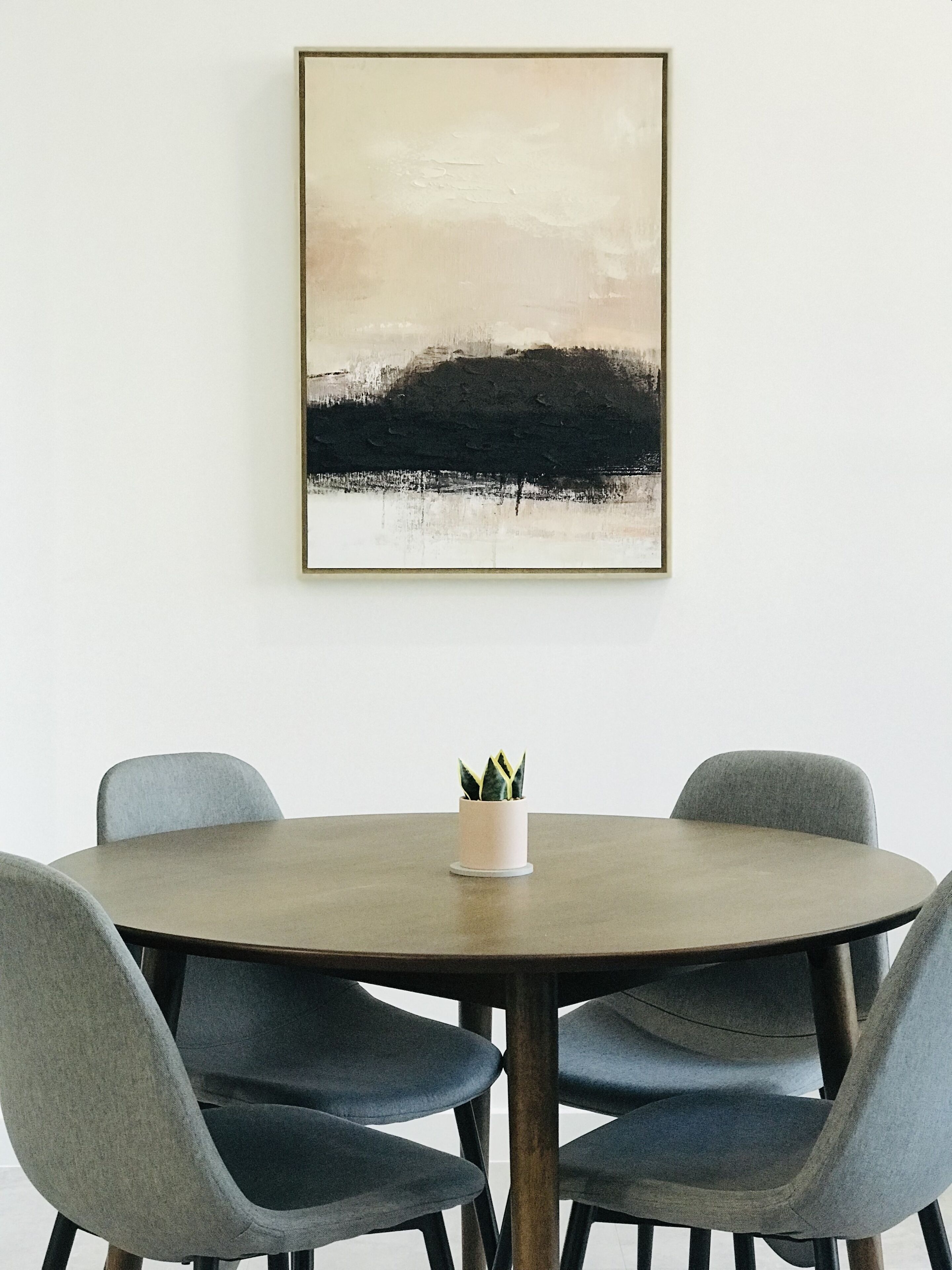 Modern/Split Lvl/Walk to Station/Coles/Netflix