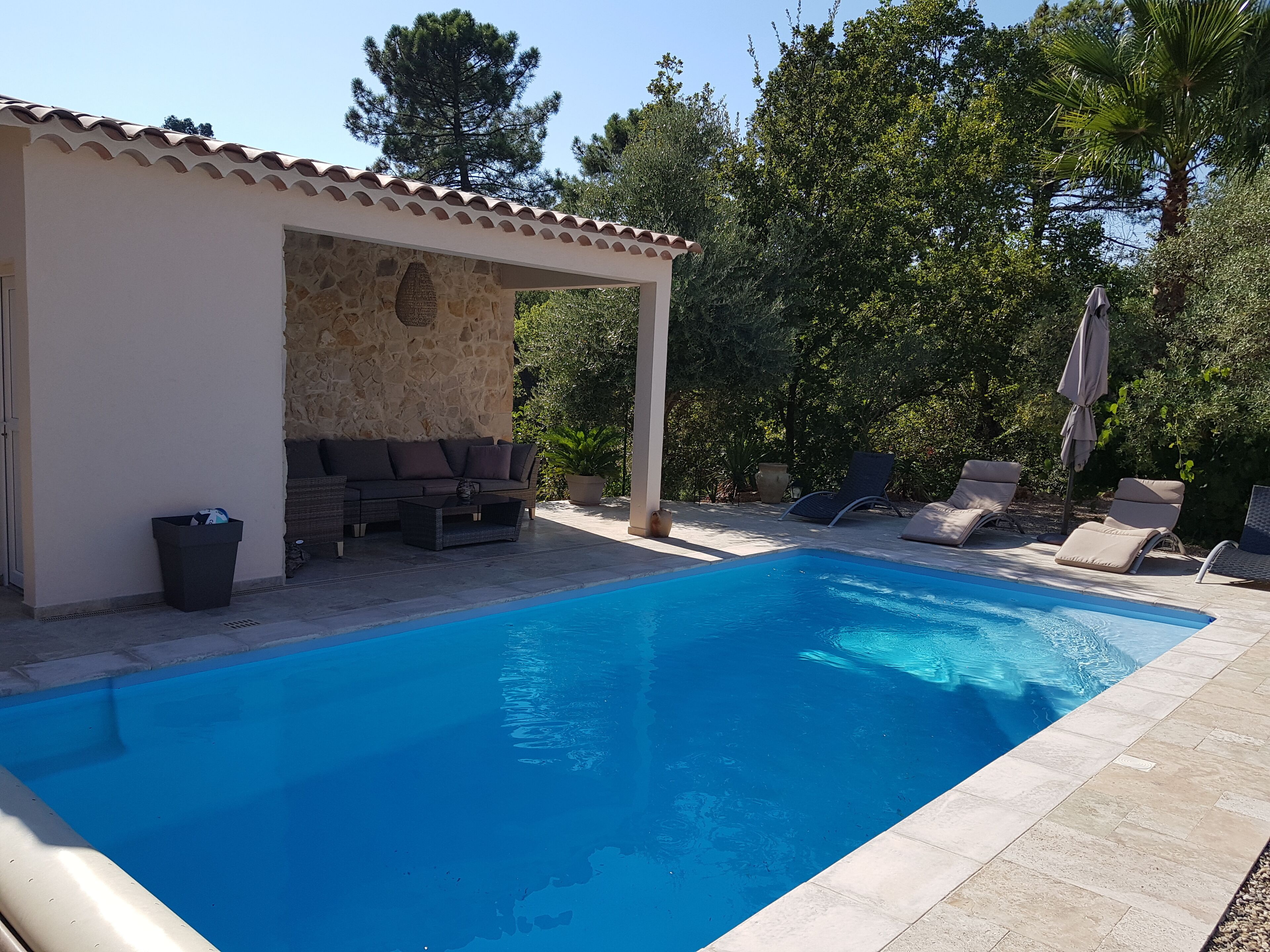 Apartment between the sea and the Verdon