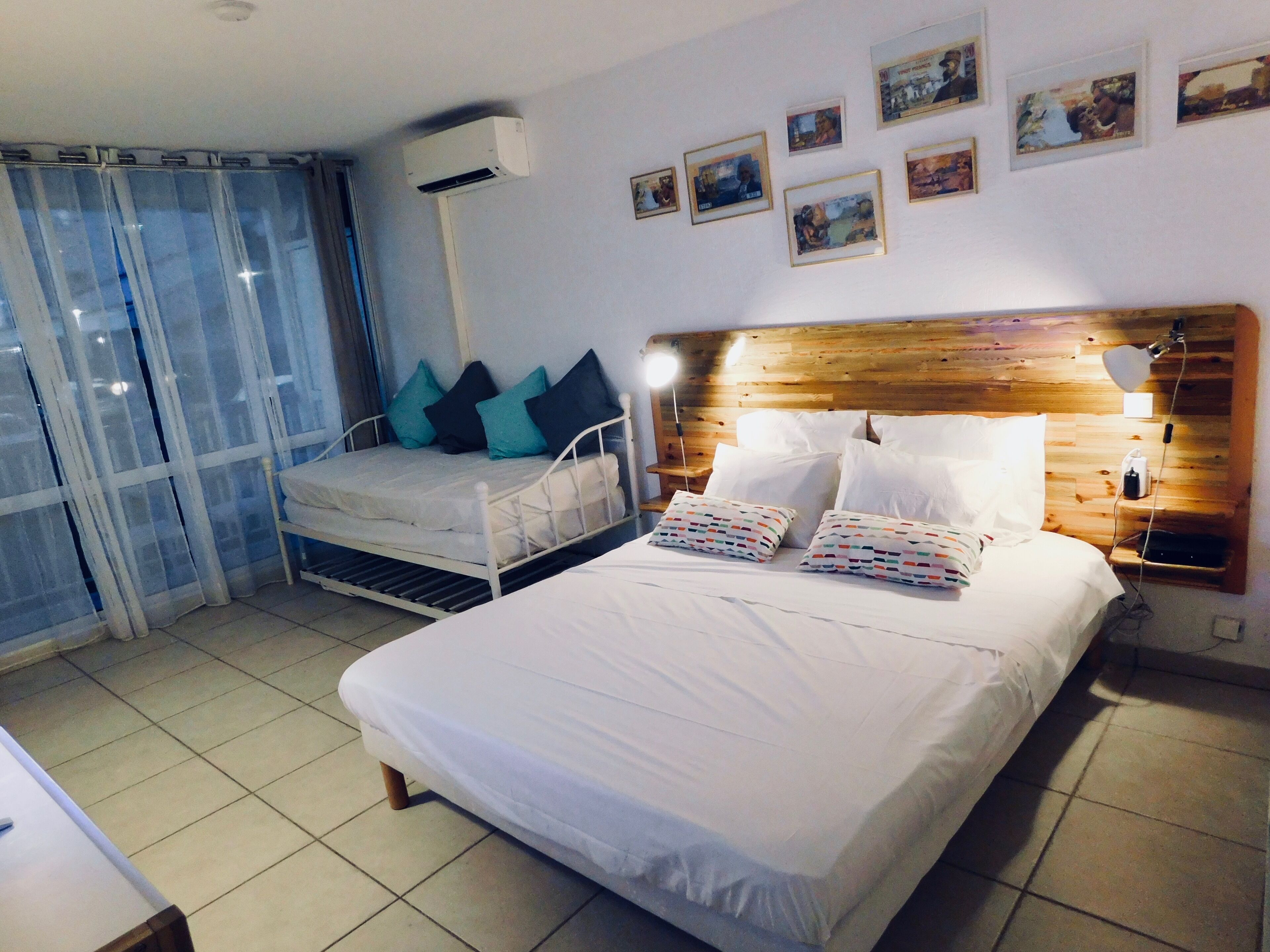West-indies studio with direct access to the beach
