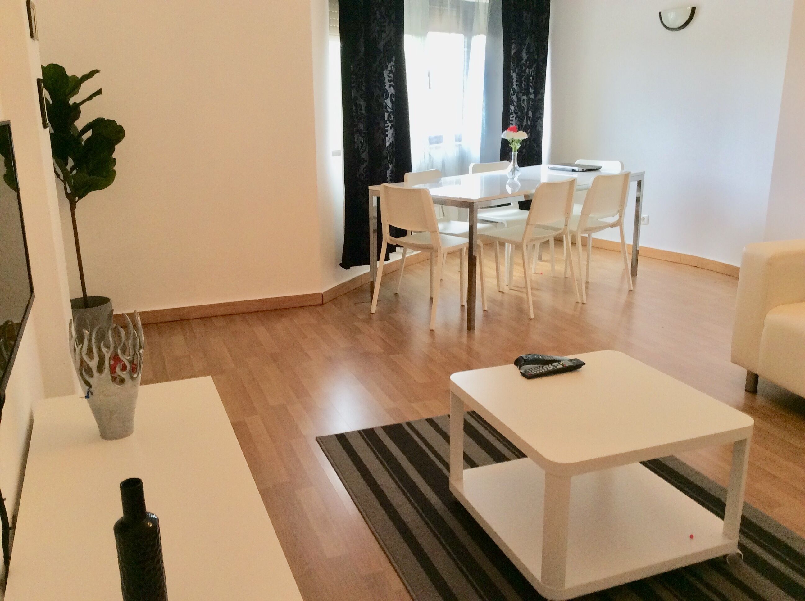 Sunflower Apartment - Infantado