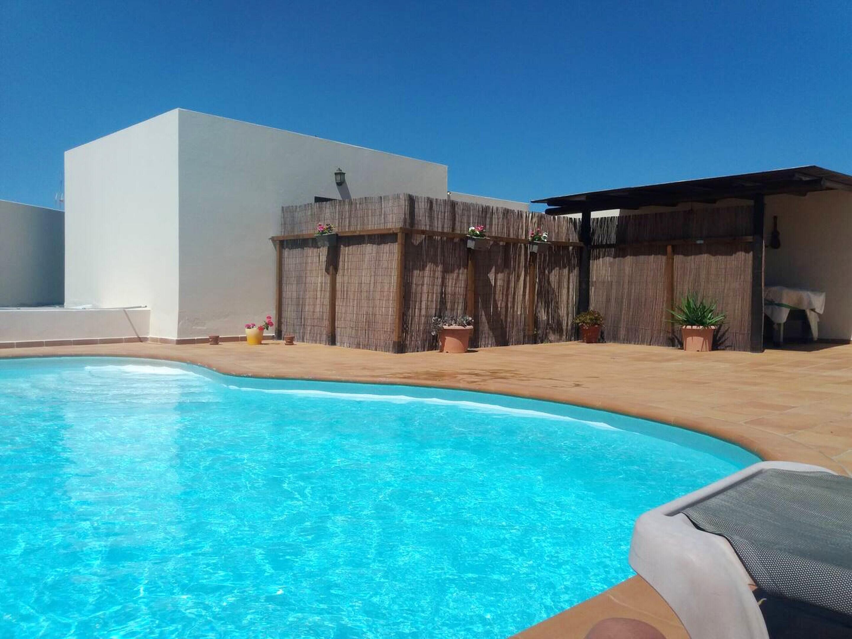 Homerez - Nice studio for 2 ppl. with swimming-pool and terrace at Tahiche