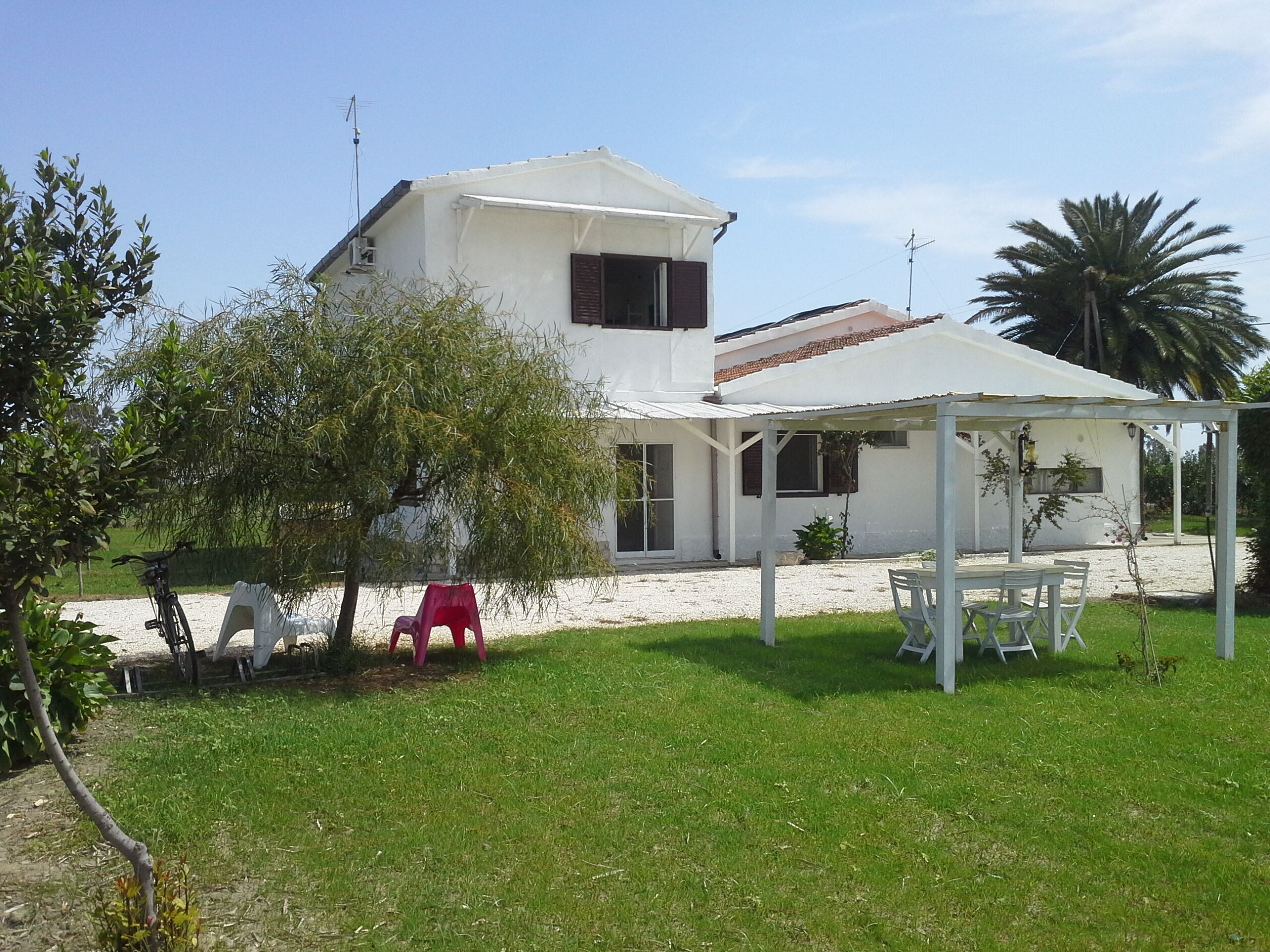 Pisticci: houses / villas - 4 rooms - 6 persons