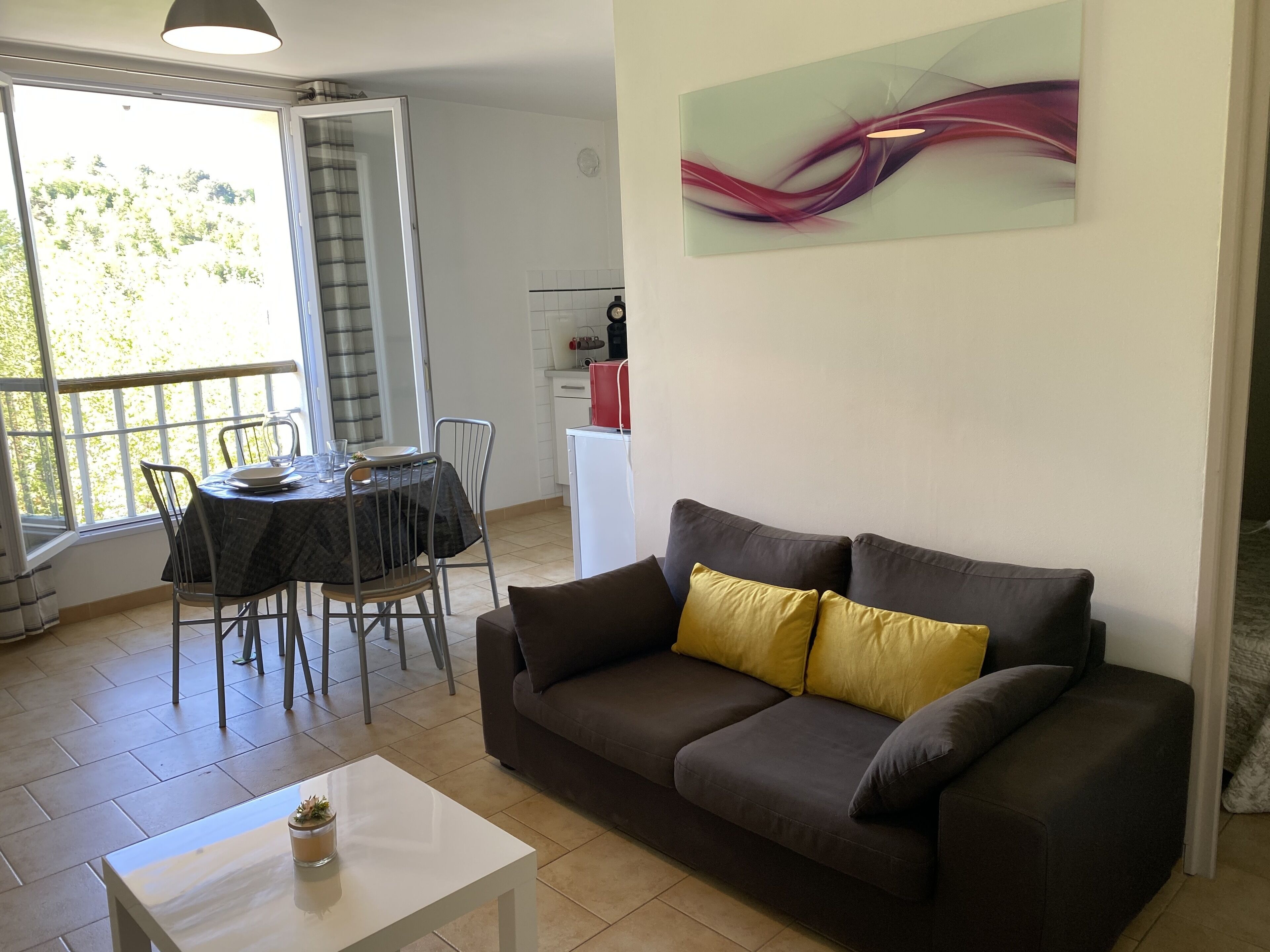 2 Rooms in the heart of Provence