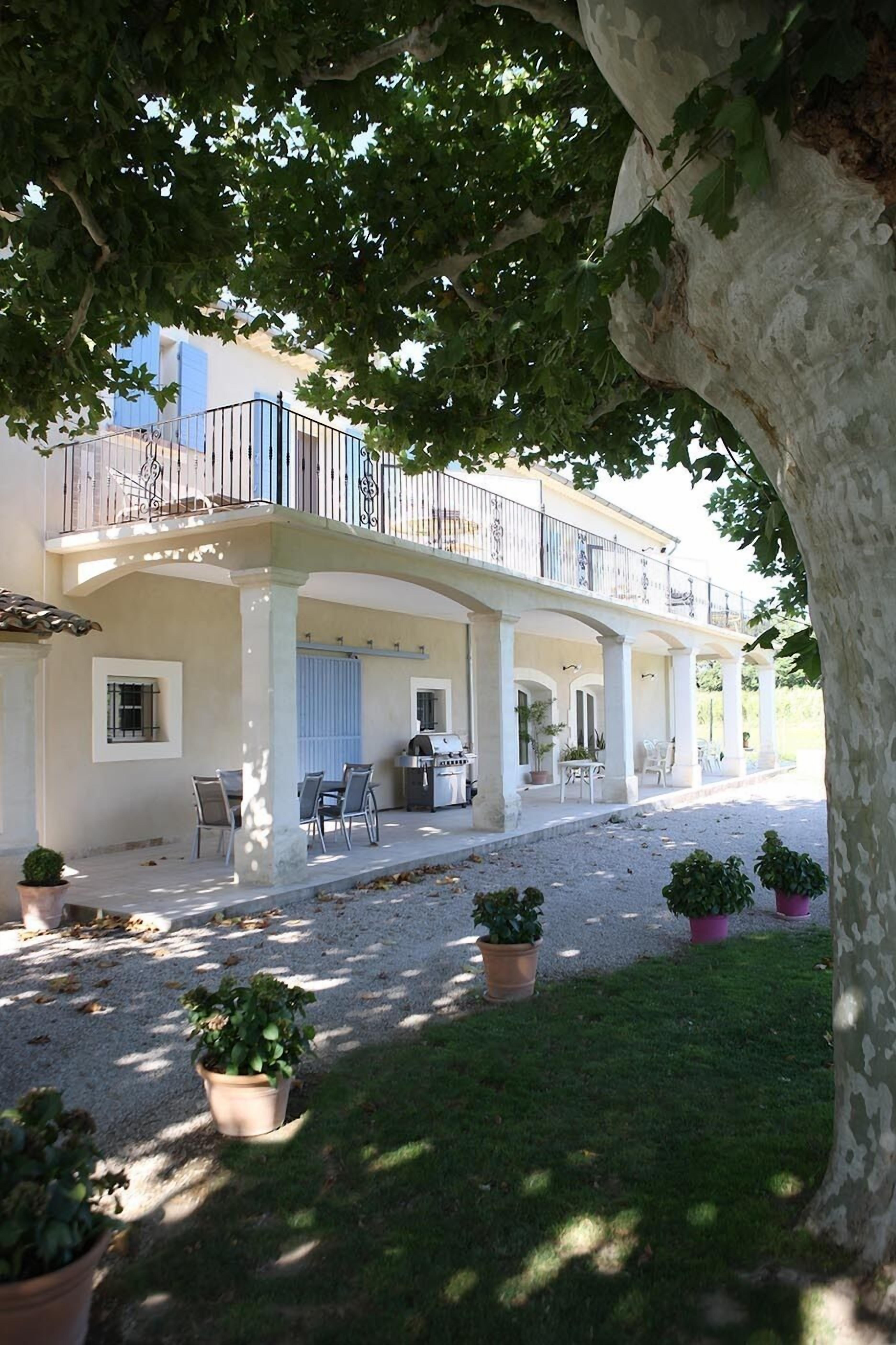 Cottage between Alpilles and Luberon in Saint Andiol
