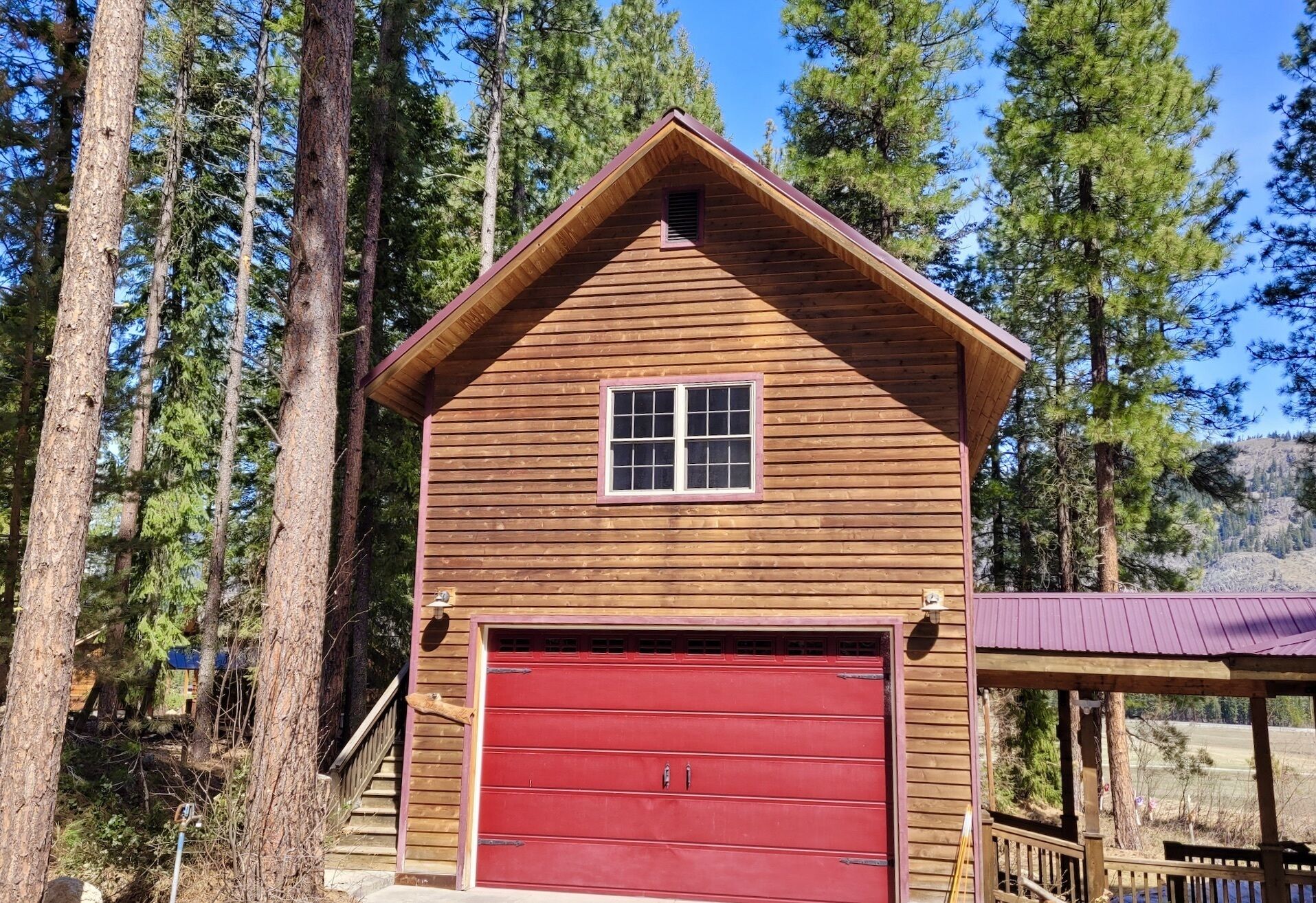 Alpine Valley Loft-Perfect Little Getaway Close to the Ski trail!