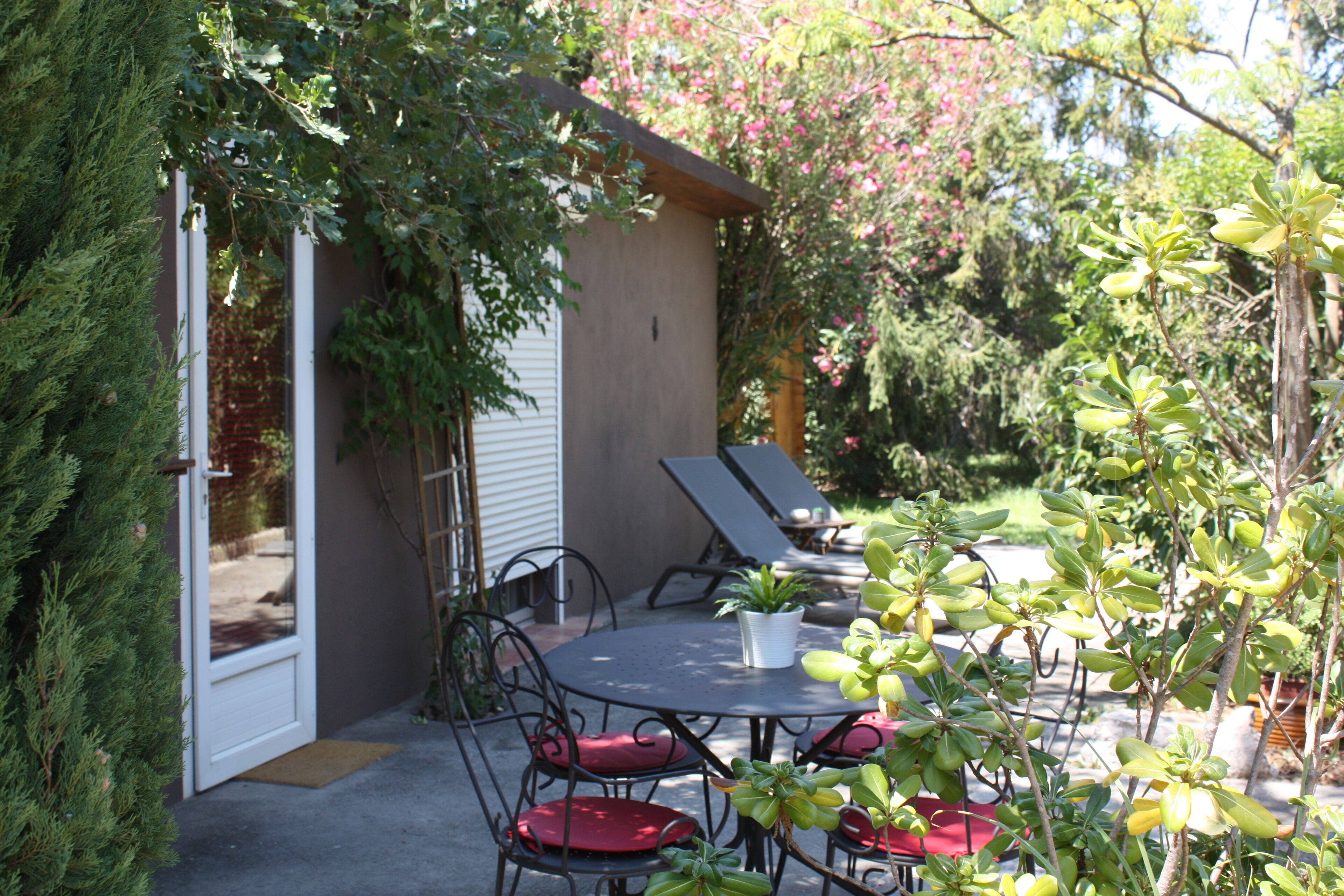 Studio flat-gemenos en provence