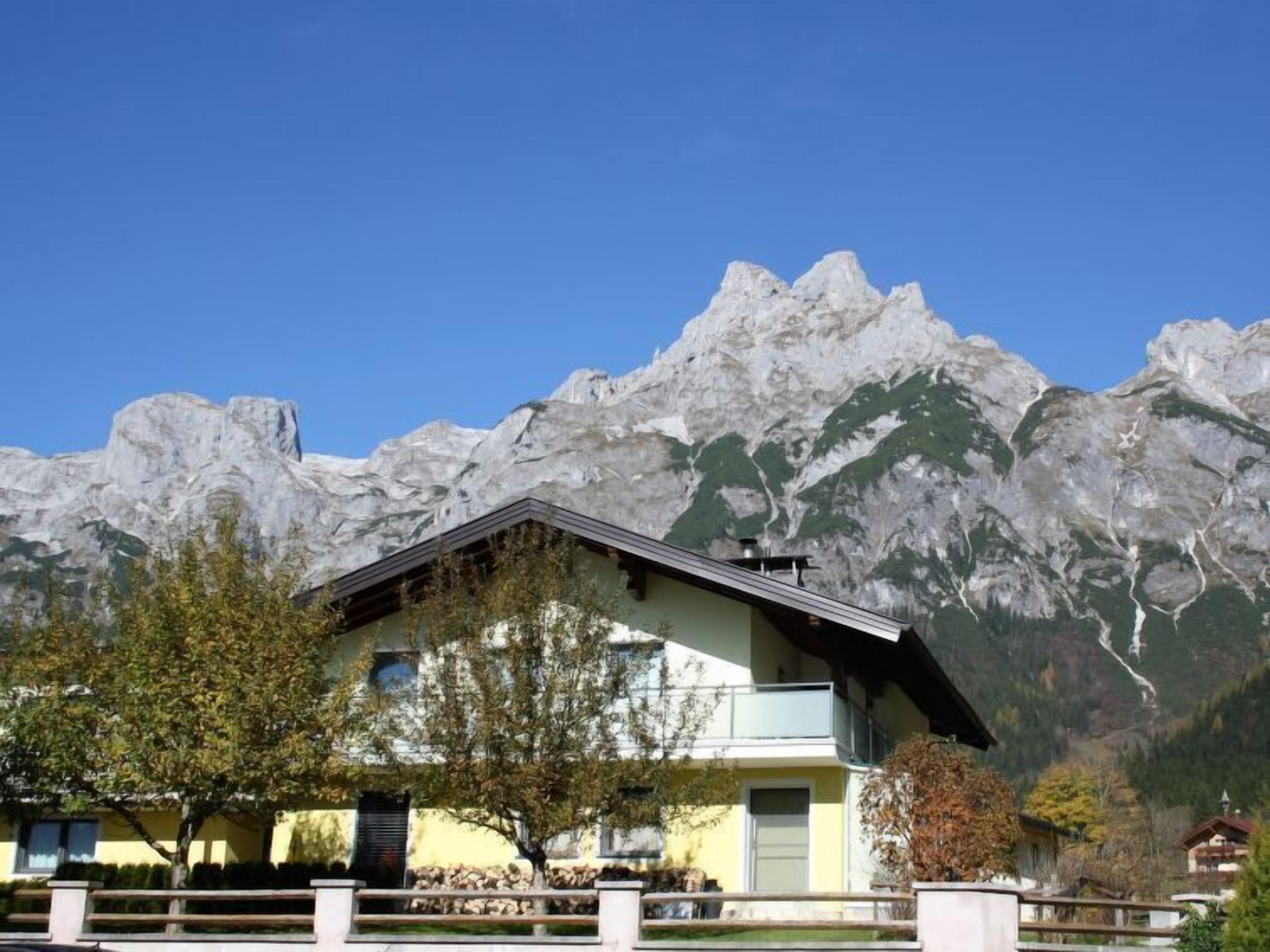 Apartment Rosi in Werfenweng - 6 persons, 3 bedrooms