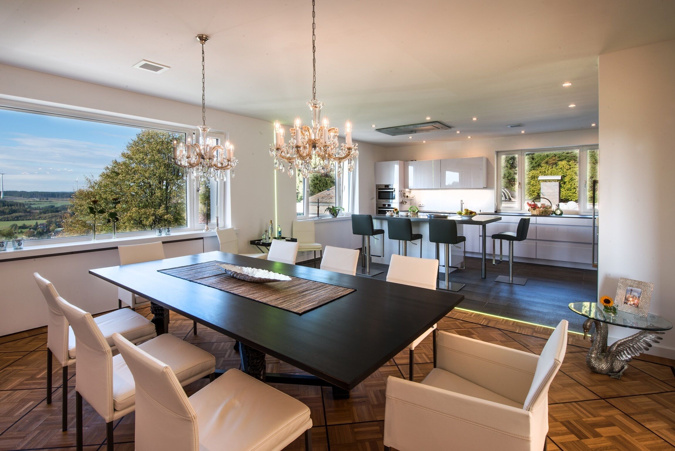 Luxus-Ferienwohnung (260qm) mit 160qm großer Sonnenterrasse und exklusivster technischer Ausstattung