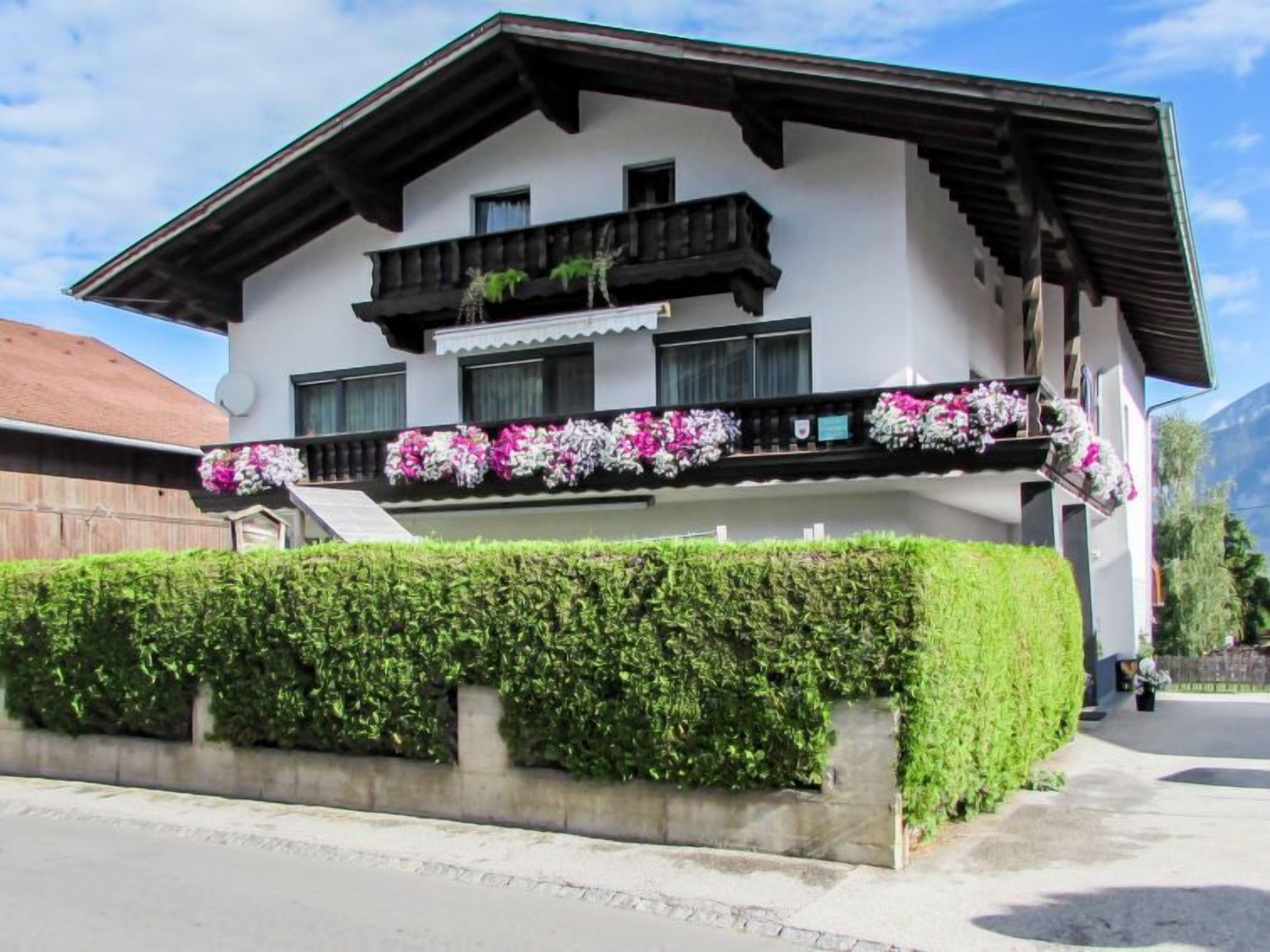 Apartment Haus Zimmermann in Axams - 4 persons, 2 bedrooms