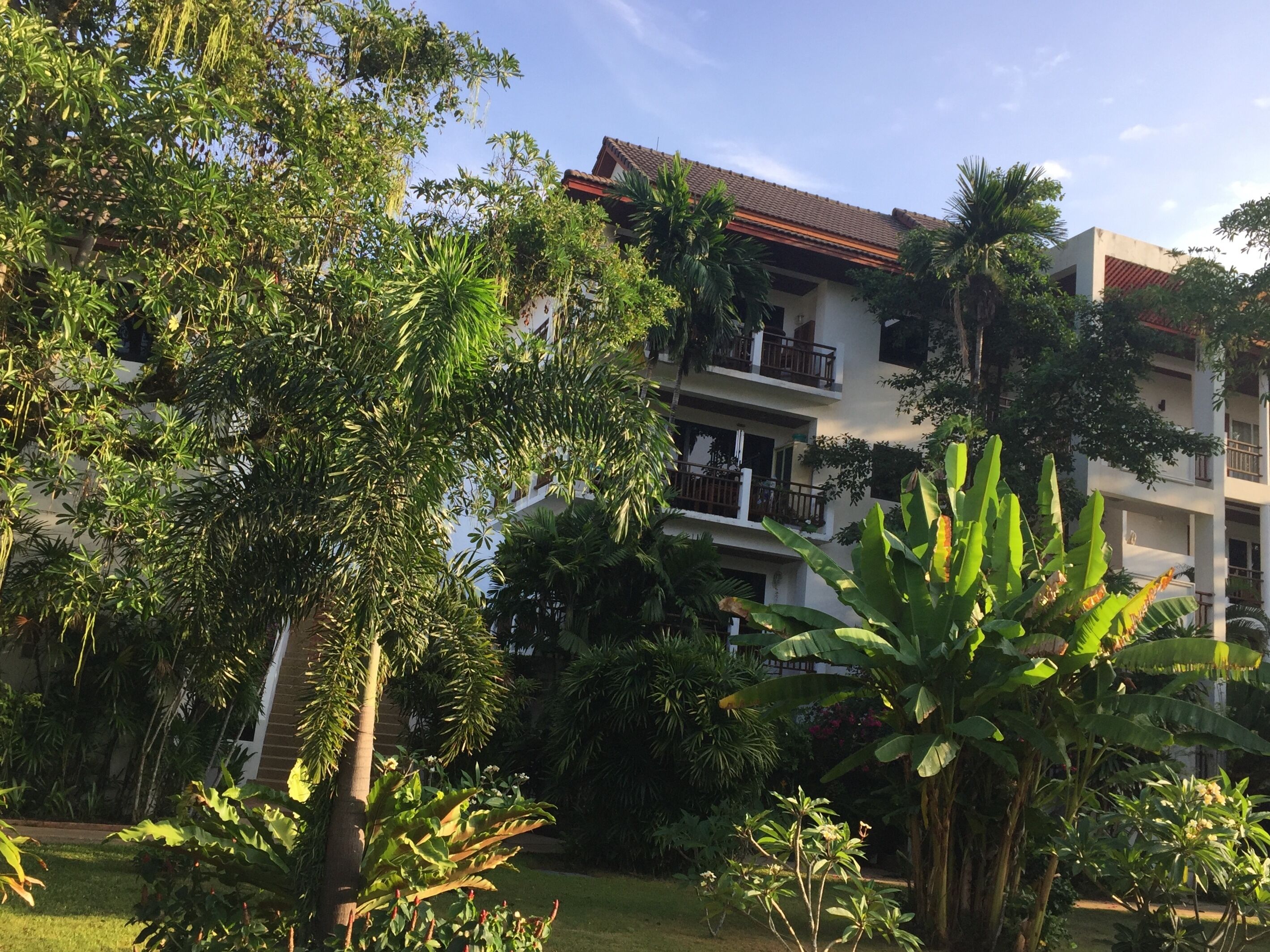 Stylish Apartment Close to Nai Harn Beach
