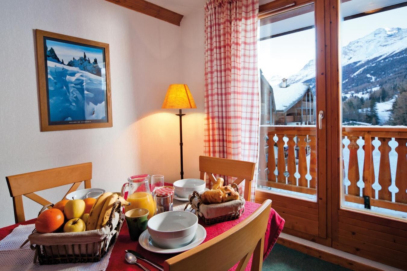 50m from ski slopes, fitness, swimming pool, balcony, tv, 50m², Val Cenis