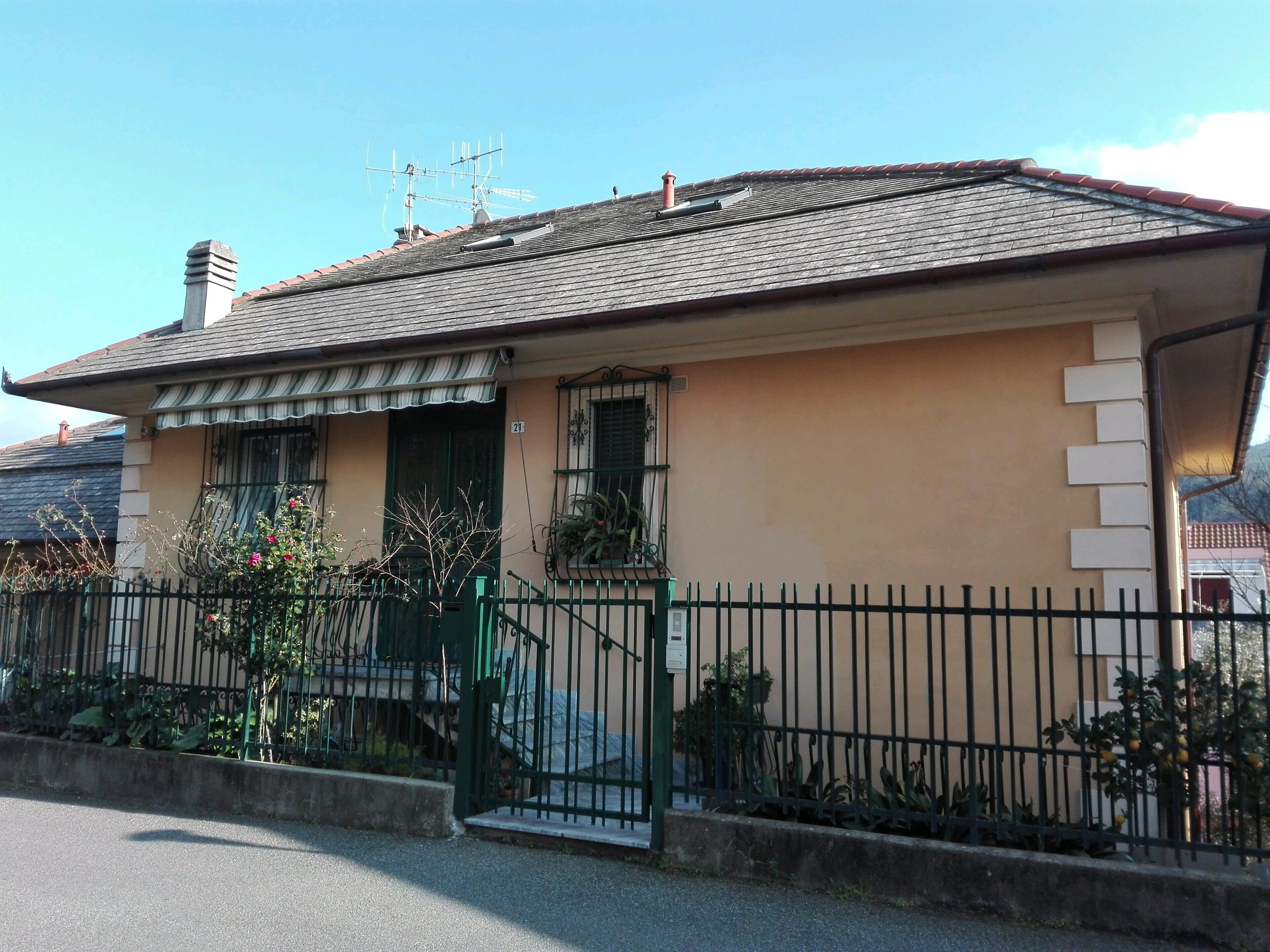 Spacious apartment near Sestri Levante
