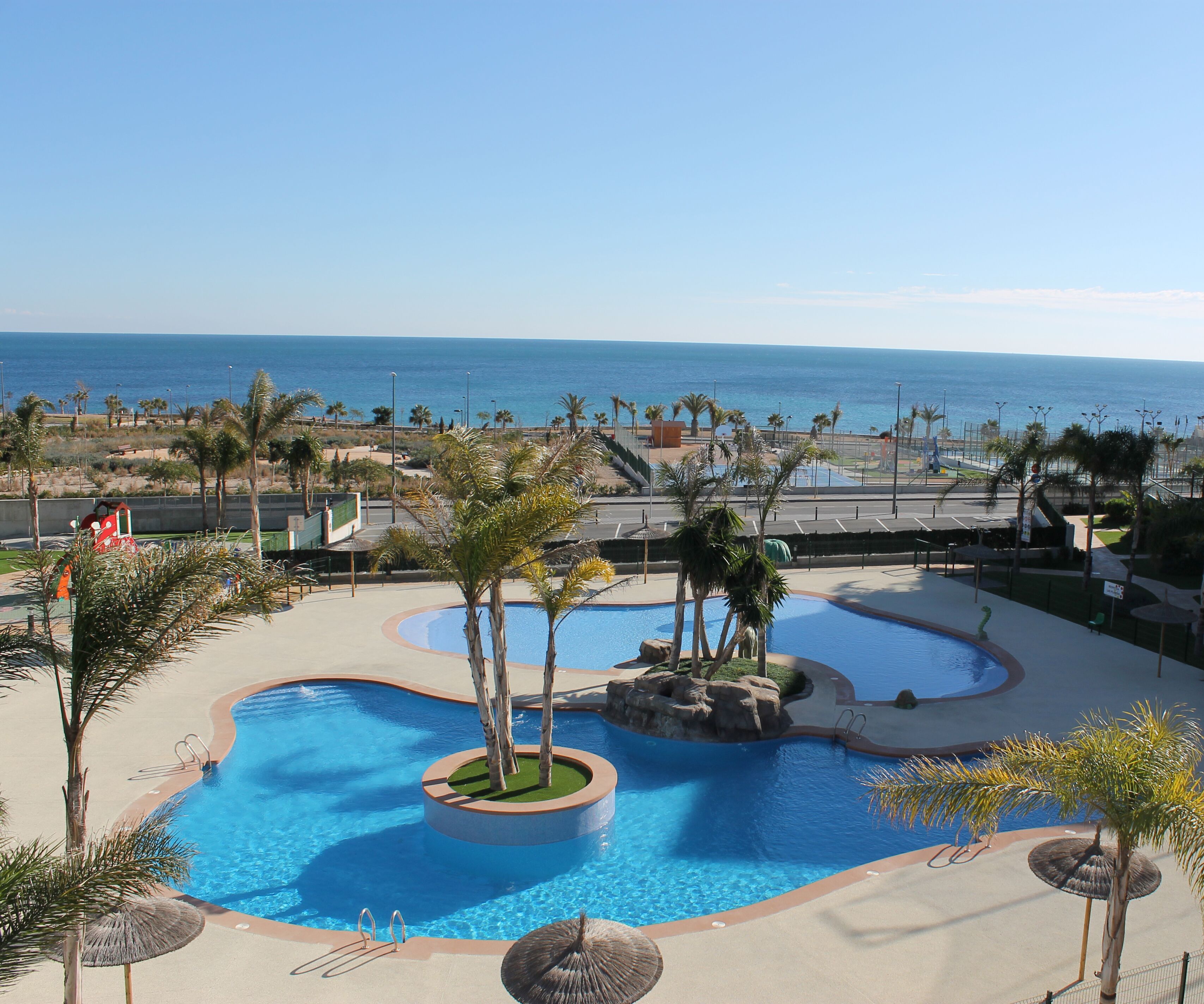 New apartment in 1st sea line