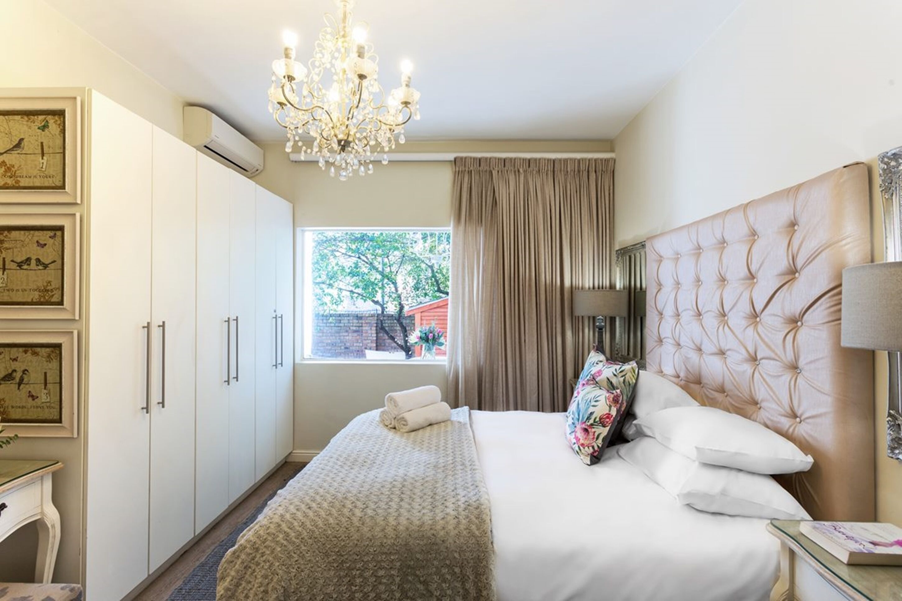 Tranquil Private Retreat, Two bedroom apartment