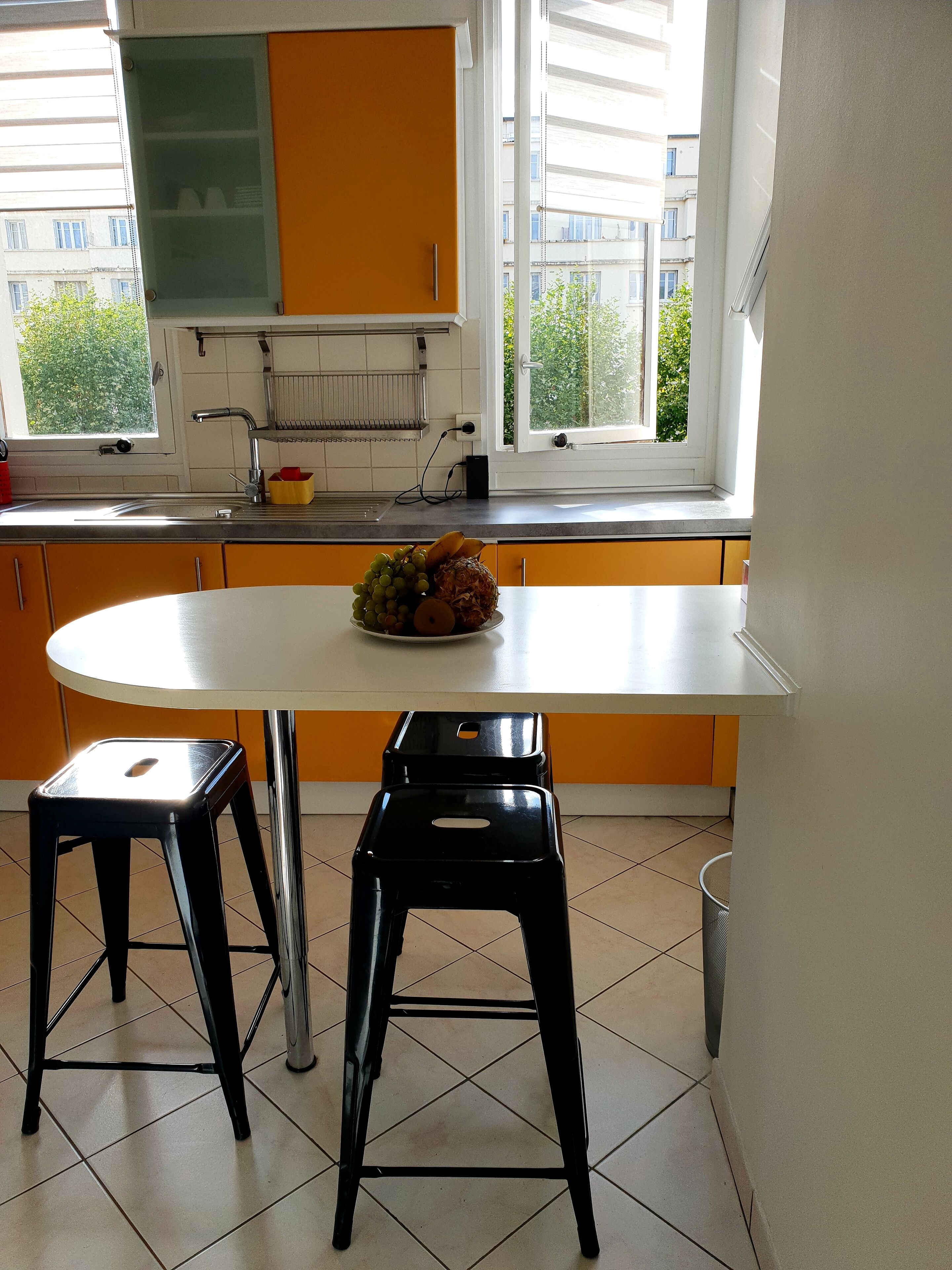 Apartment near Paris 16th 