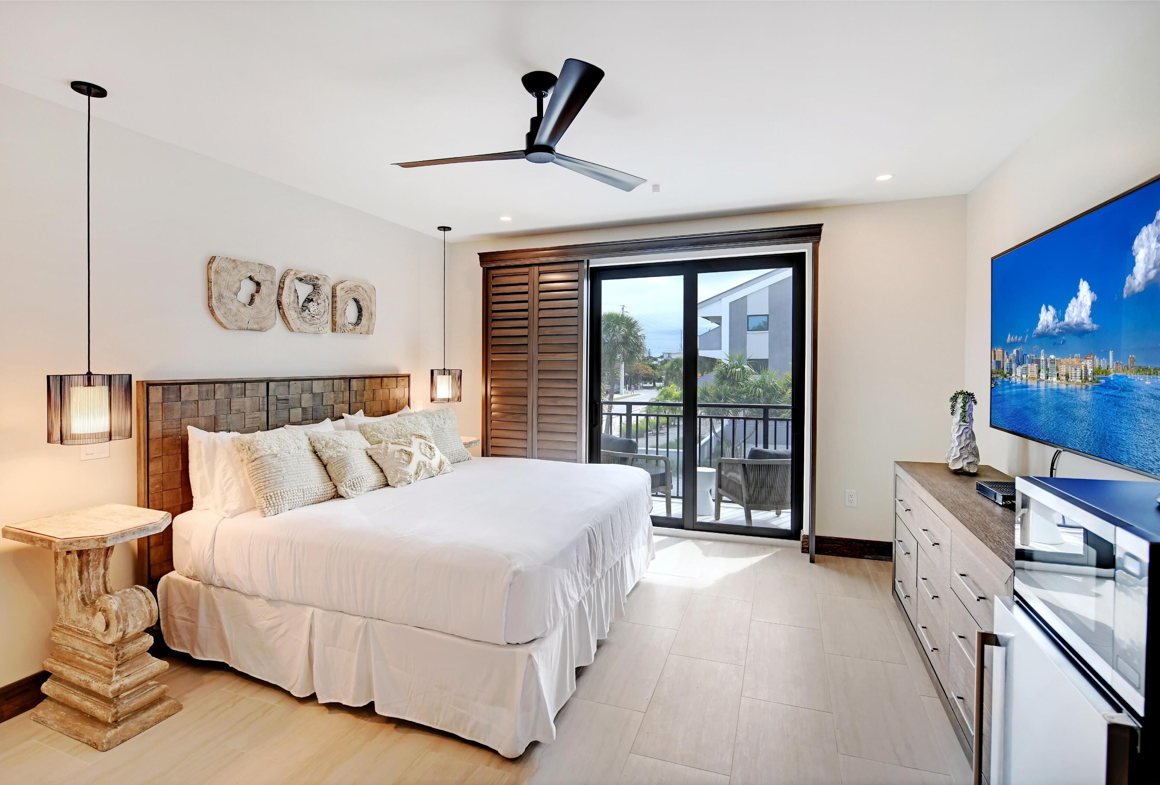 COZY ISLAND ROOMS at Bali Hai Beach Resort