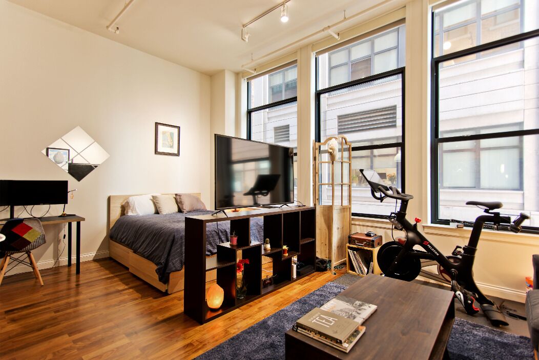 Beautiful Downtown Studio in the heart of Detroit!