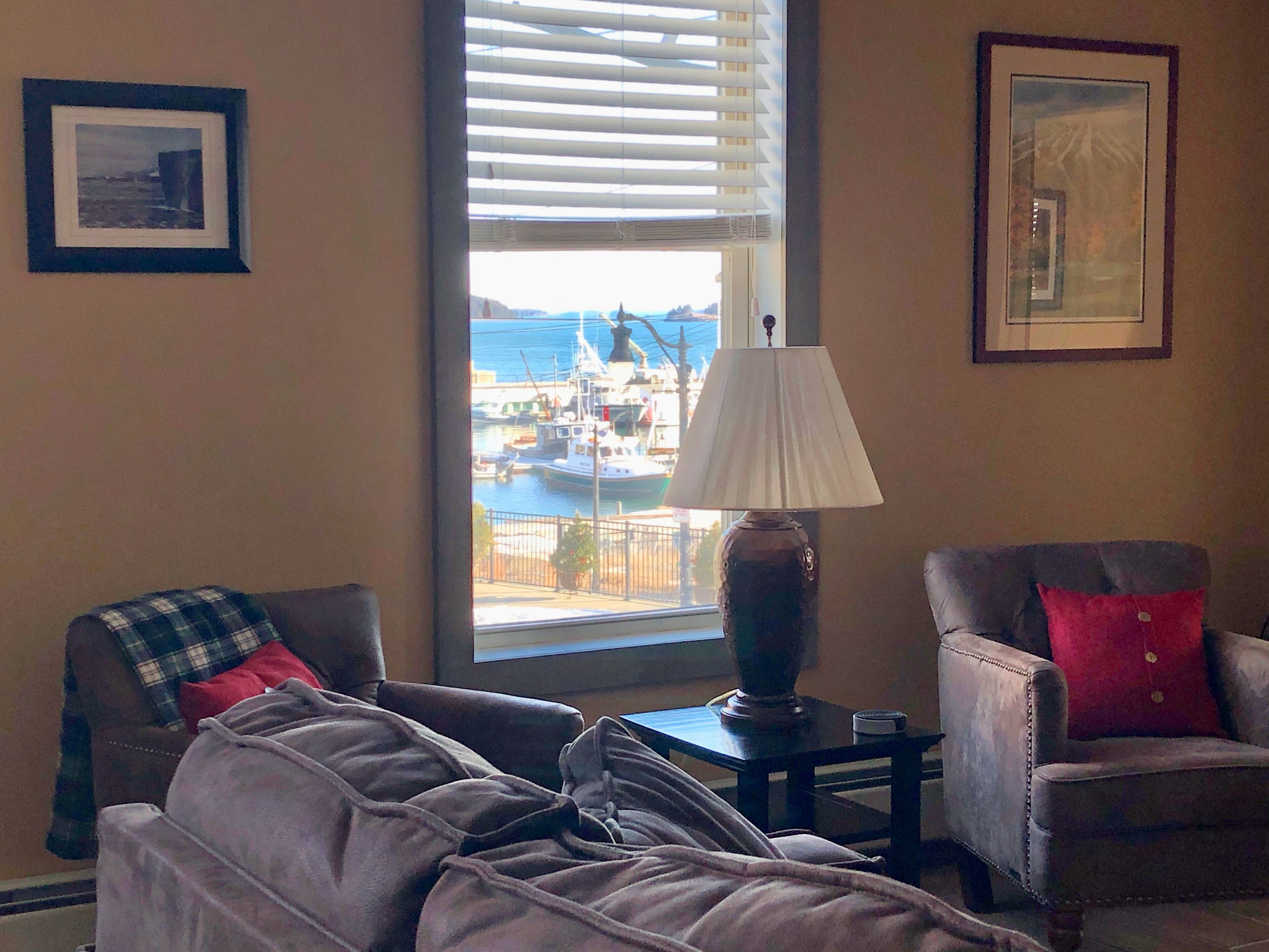 Beautiful 2BR loft with views of bay and Eastport harbor activity.