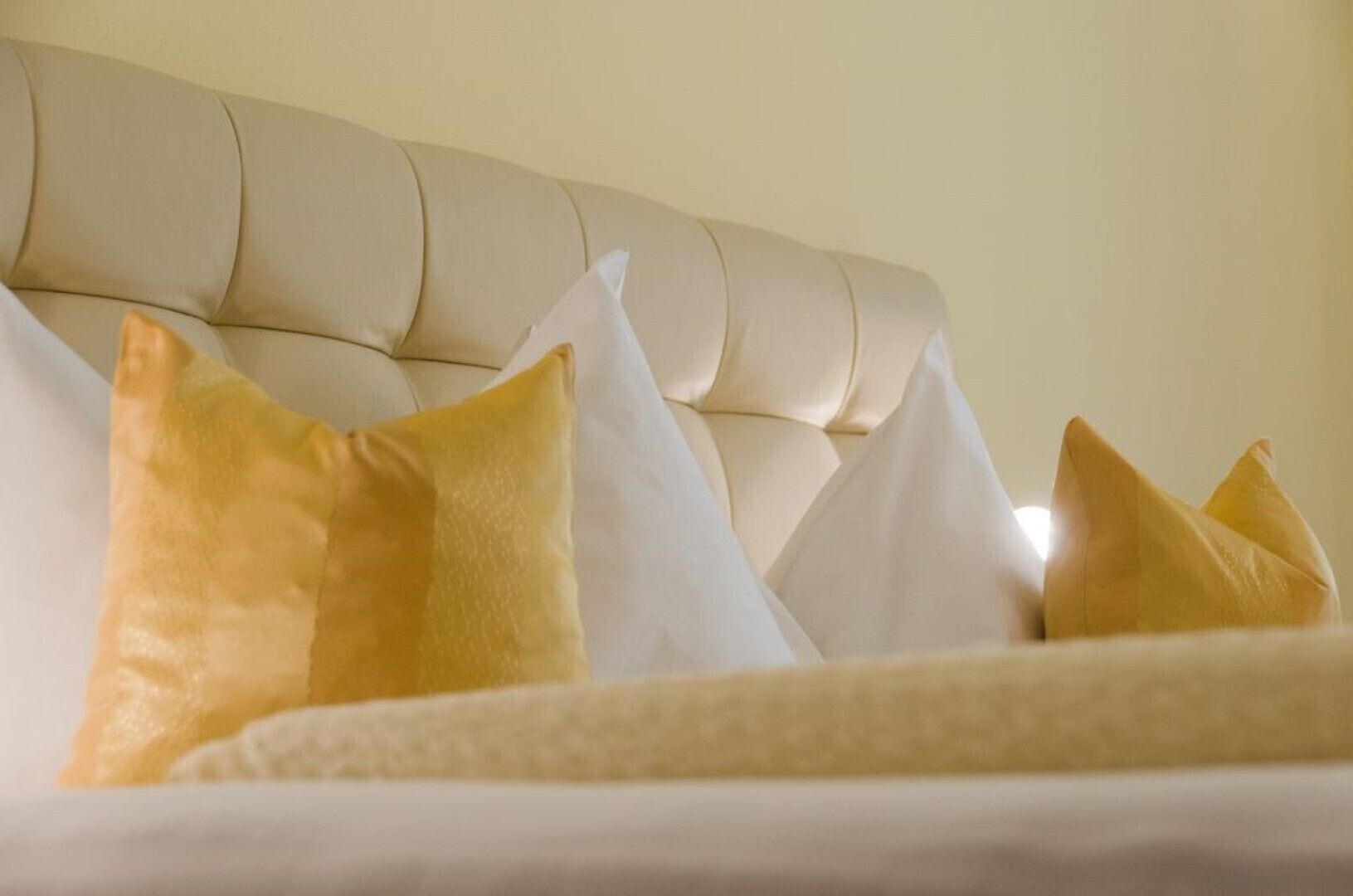 Modern vacation apartment, NEW from summer 2024 swimming pool in the south garden