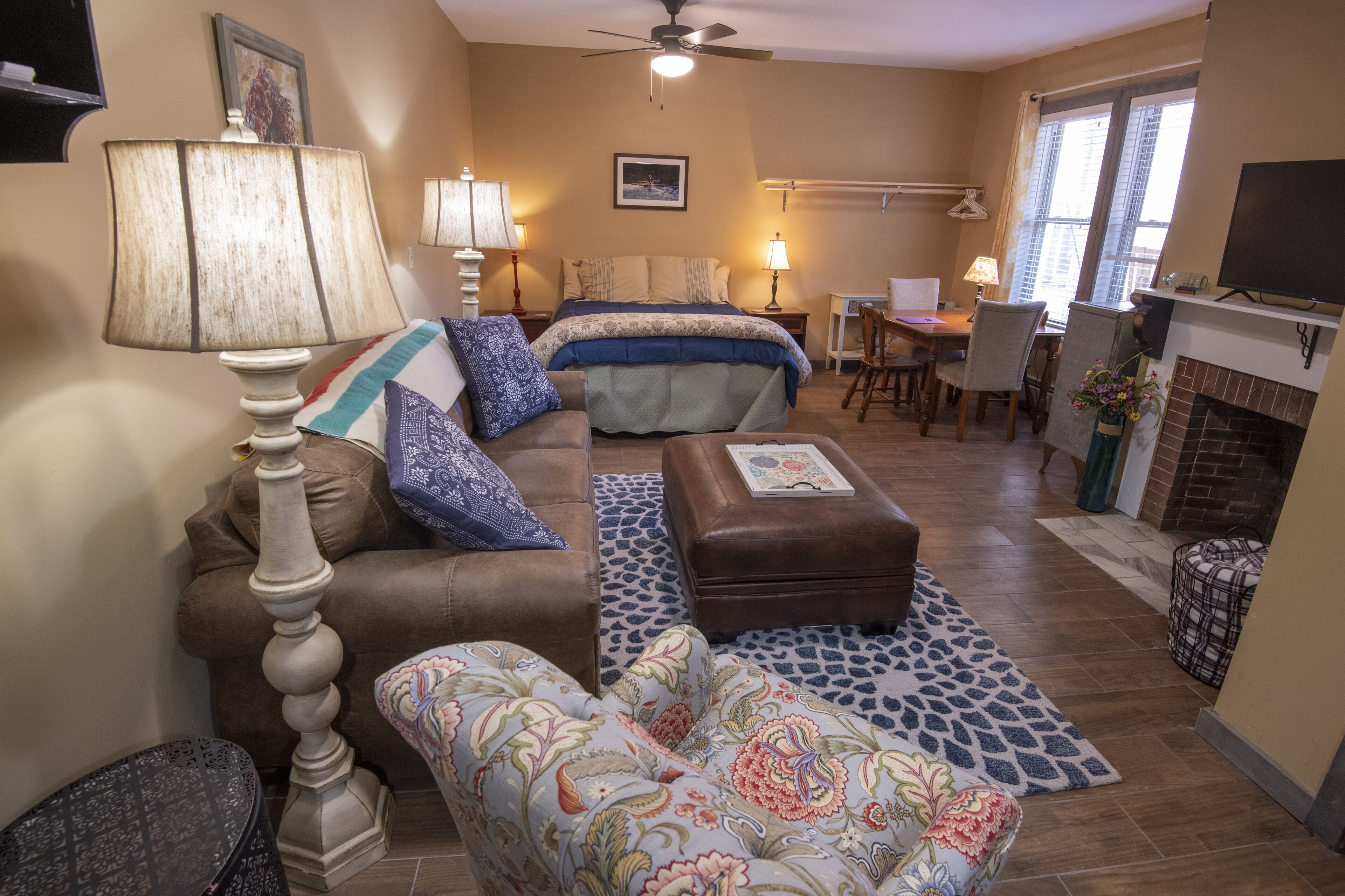 Downtown Eastport Studio - Roomy and fully equipped