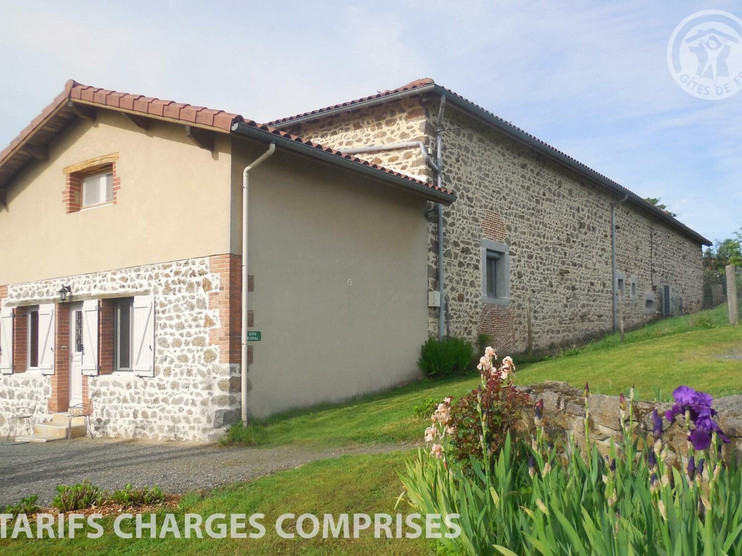 Gite Aveizieux, 2 bedrooms, 5 persons