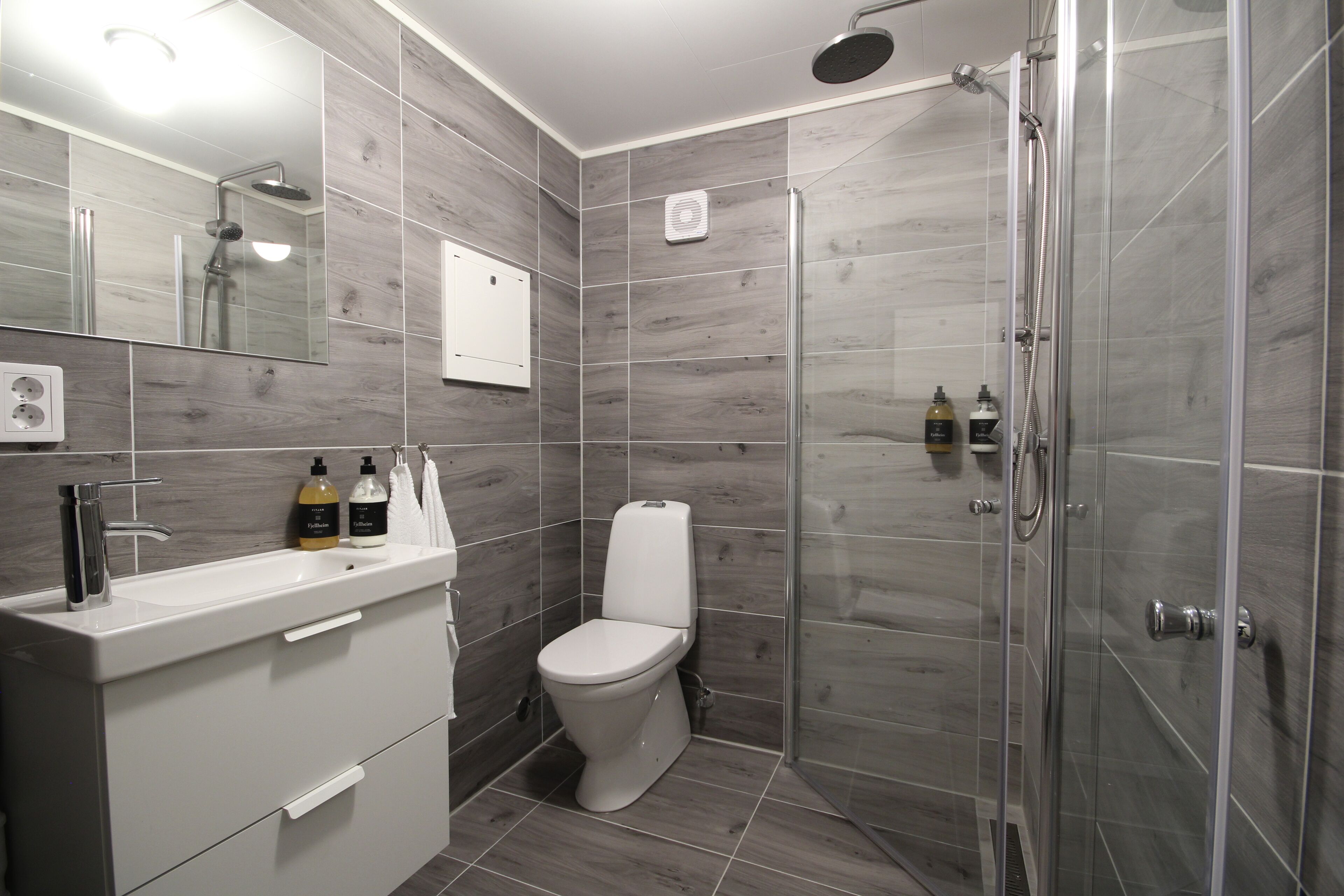 Roomy and modern 2BR