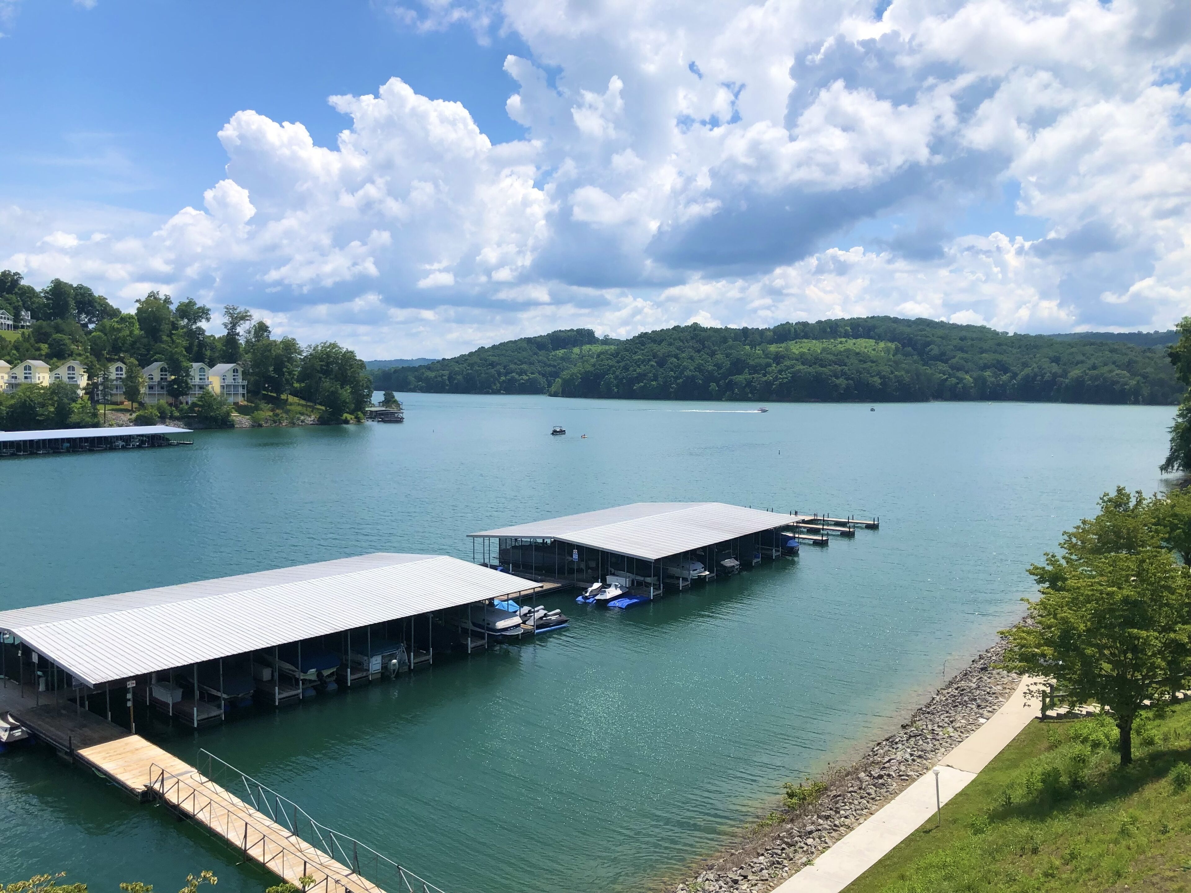 Beautiful Lakefront Condo at Deerfield Resort