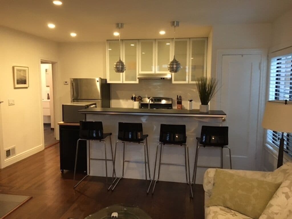 Remodeled 2BR in Downtown San Mateo