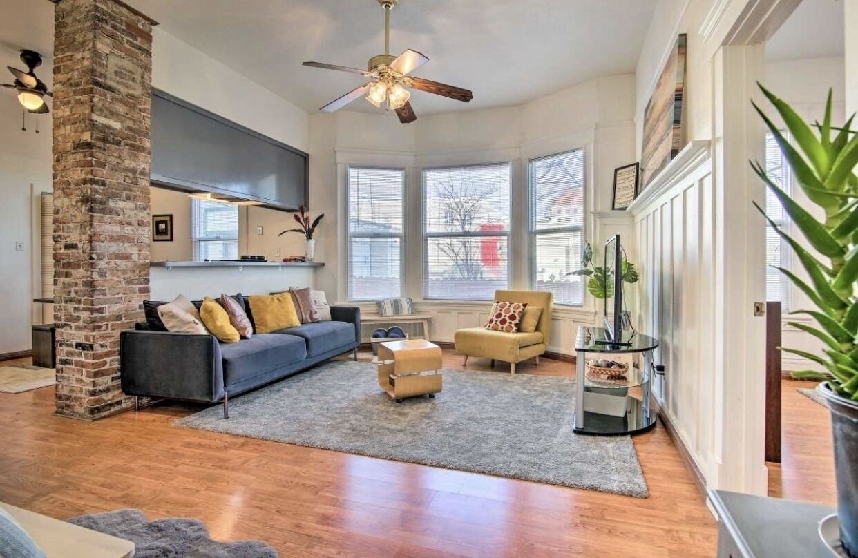  3 Bed Apt Home Right Across from the Hospital. 