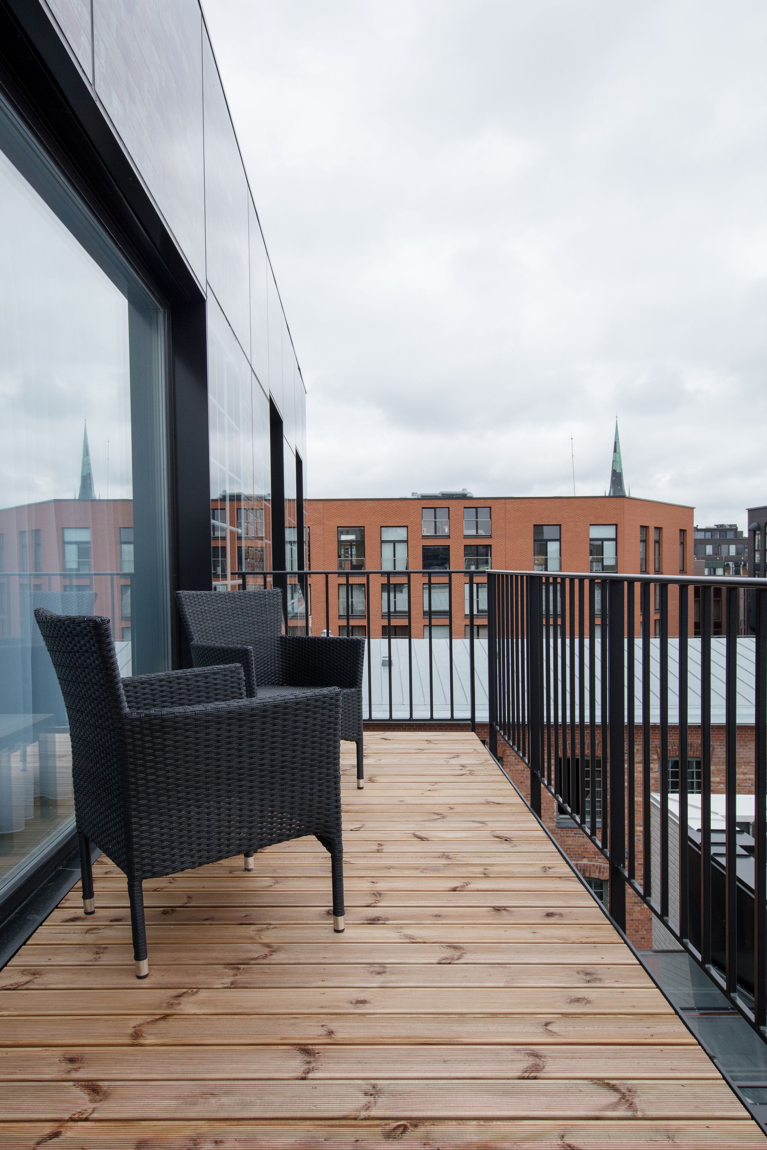 8ERA Business Executive Rotermanni Apts