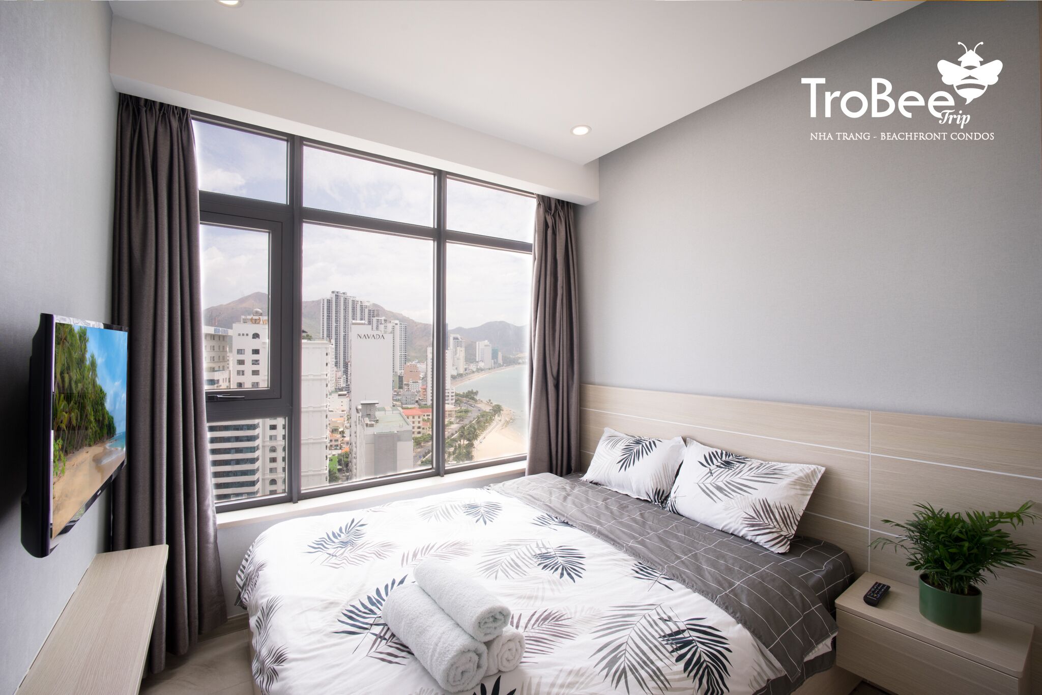 FREE ✈ Pick Up @ Two Bedrooms SeaView Apartment