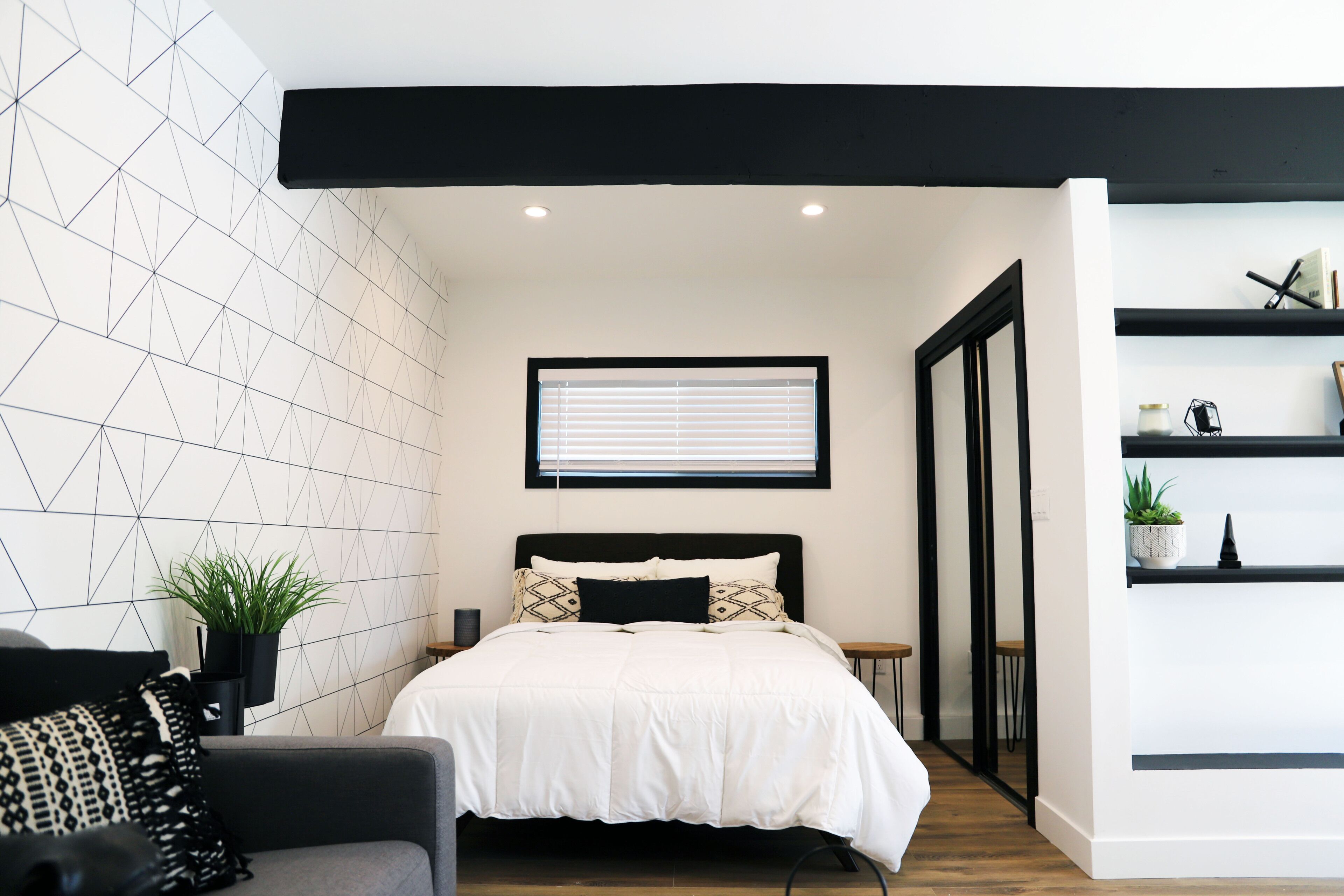 New Modern Stay - Steps from the BLVD Preview listing